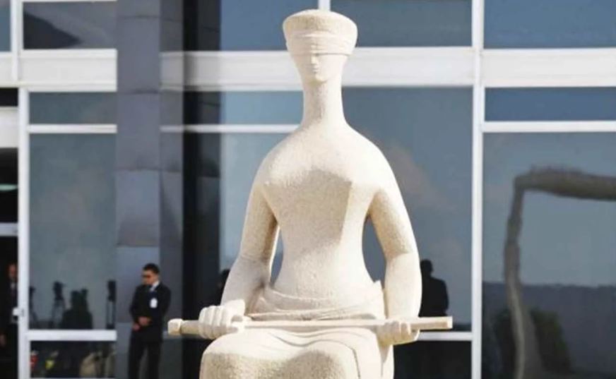 O efeito dominó do poder dispositivo de um sistema de justiça corrompido: a restrição de direitos fundamentais