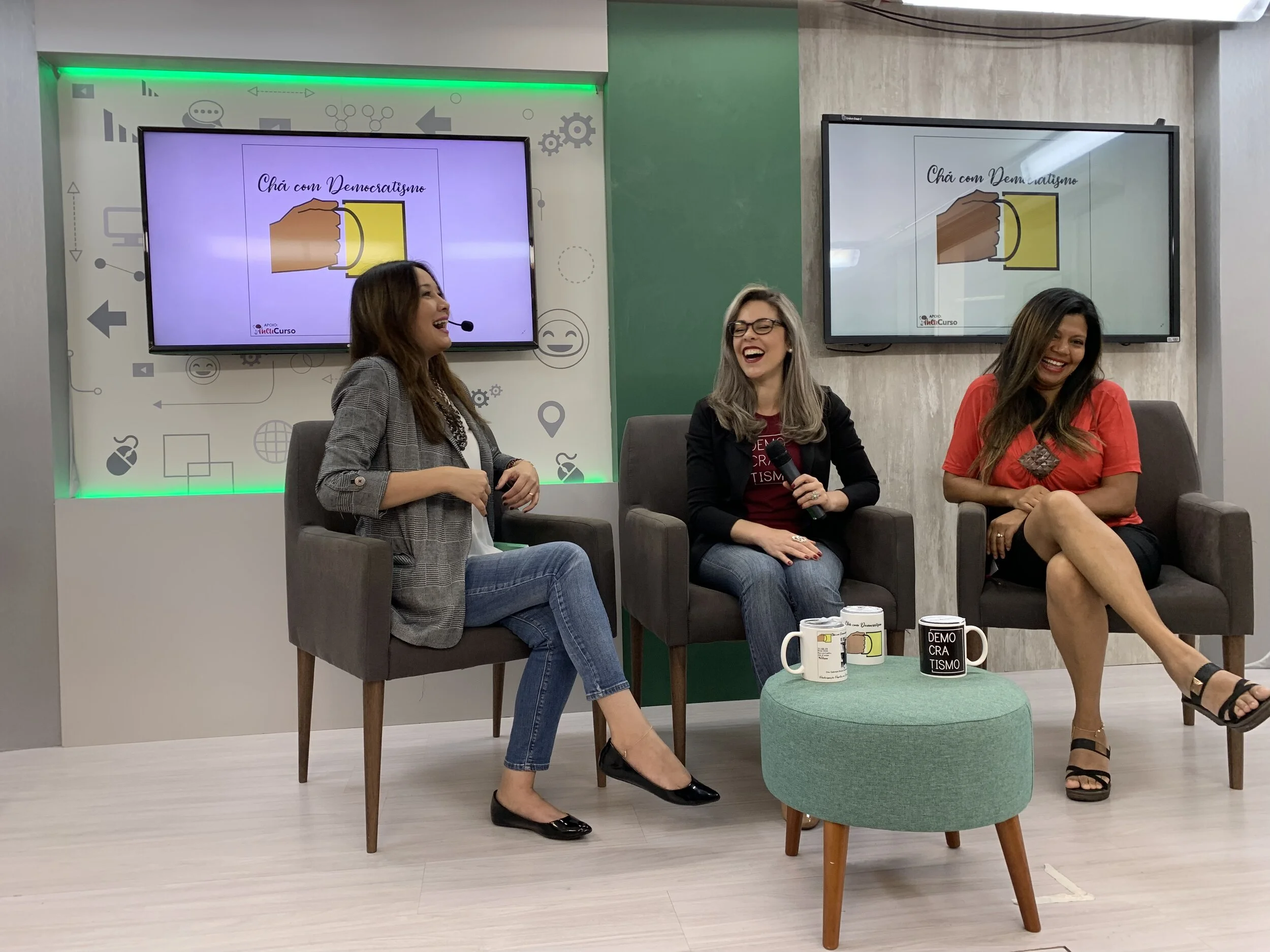 Entrevista sobre Participação Popular na Democracia para o programa Chá com Democratismo