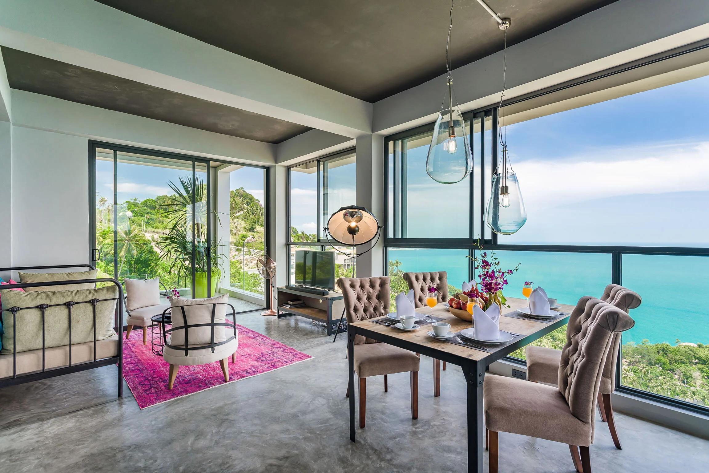 SL - 1 - Overview Sky Loft.jpg