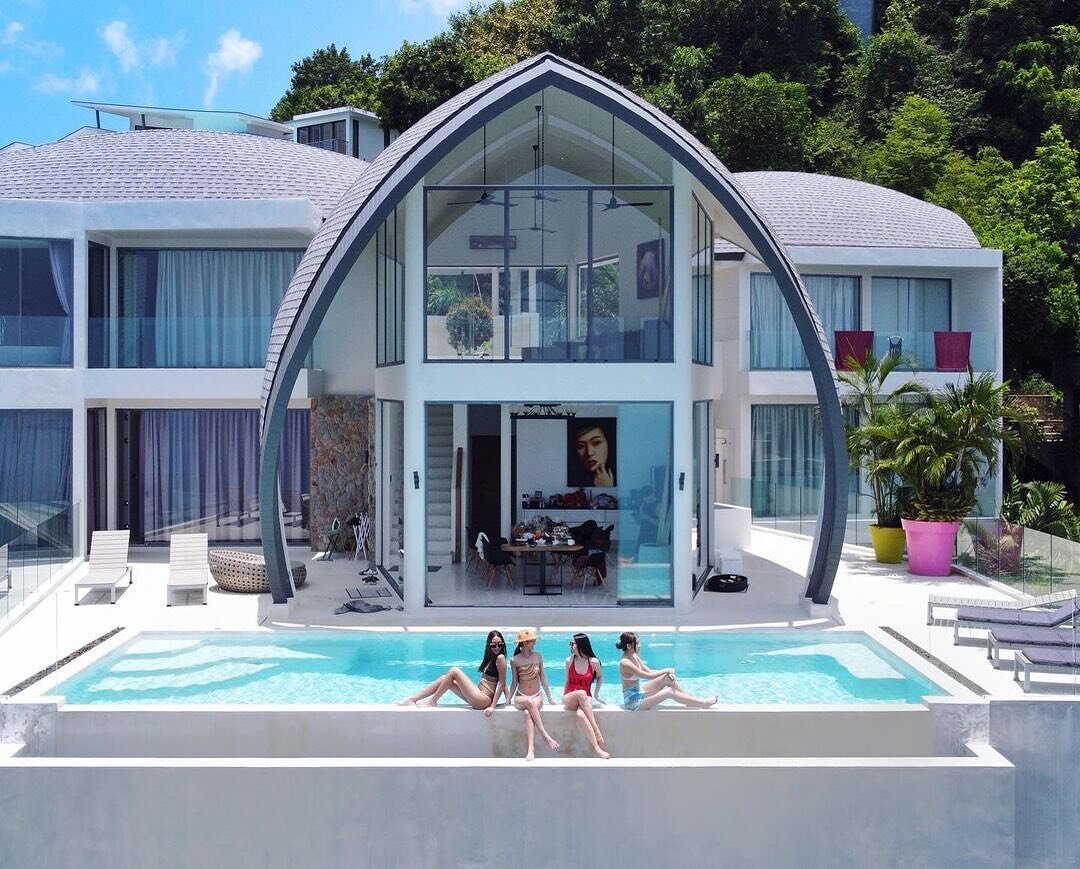 Book now and save up to 70% ⚡️ Special offer is valid for all bookings in November &amp; December 2020 🤩

#skydreamvilla #luxury #villa #luxuryvilla #luxuryhomes #luxurylistings #luxuryhouse #luxurydesign #premium #kohsamui #samui #thailand #kohsamu