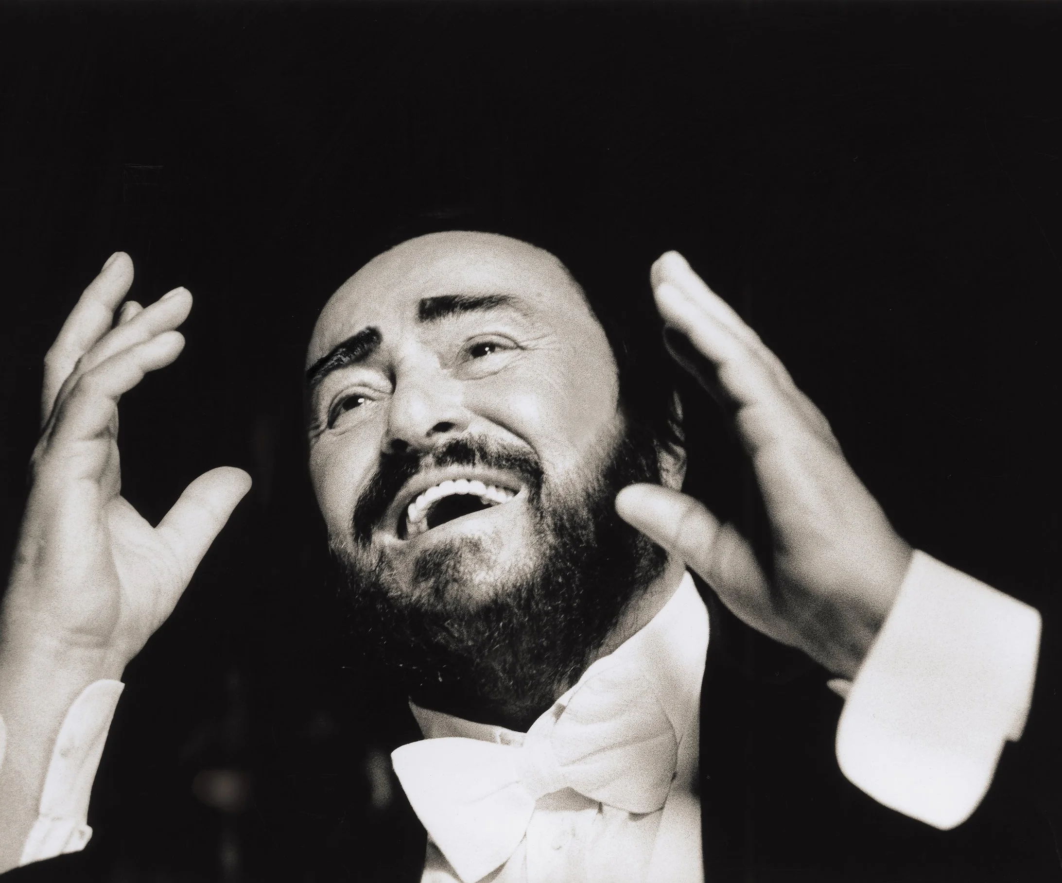 lucian-pavarotti.jpg