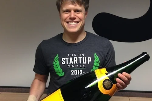 Core values Our employees embrace change, are hungry, play well with others, and pass the champagne test - creating a positive and growth-oriented environment. Employees that exemplify the company values are regularly celebrated and rewarded.