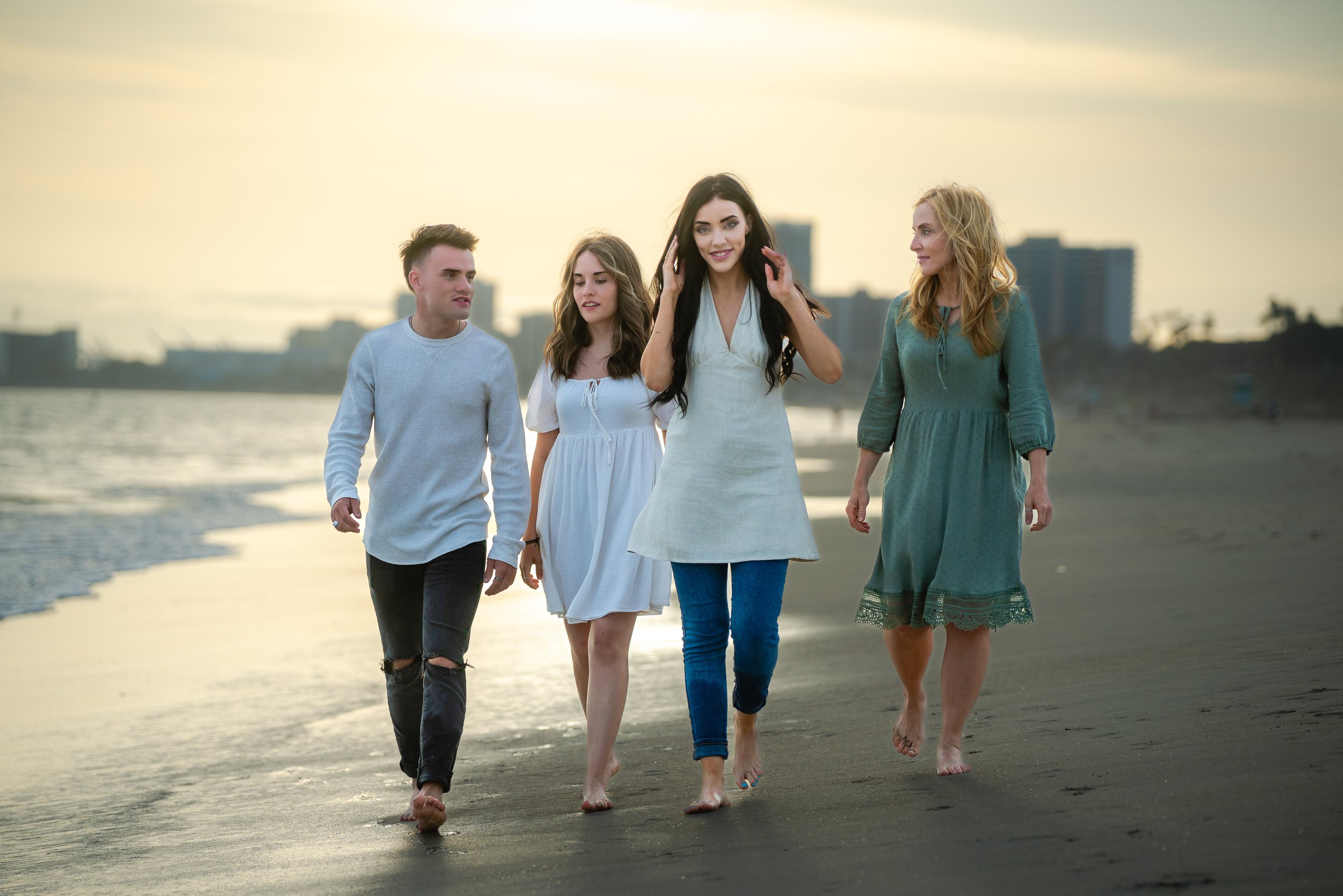 Julie's_Family_20220804-30.JPG