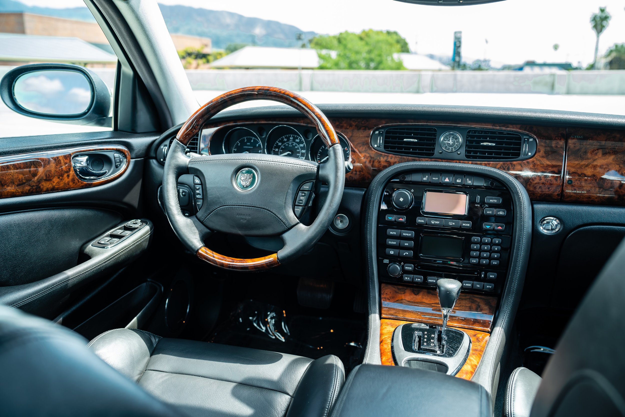 2005_Jaguar_XJR_20230507-12.JPG
