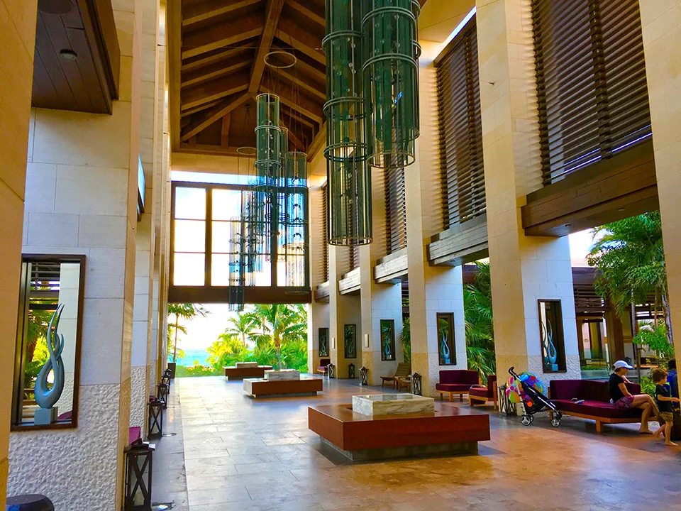 THE COVE BREEZEWAY PARADISE ISLAND smll.jpg