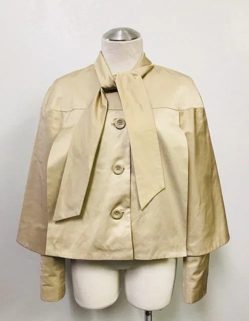 MoschinoCape1.jpg