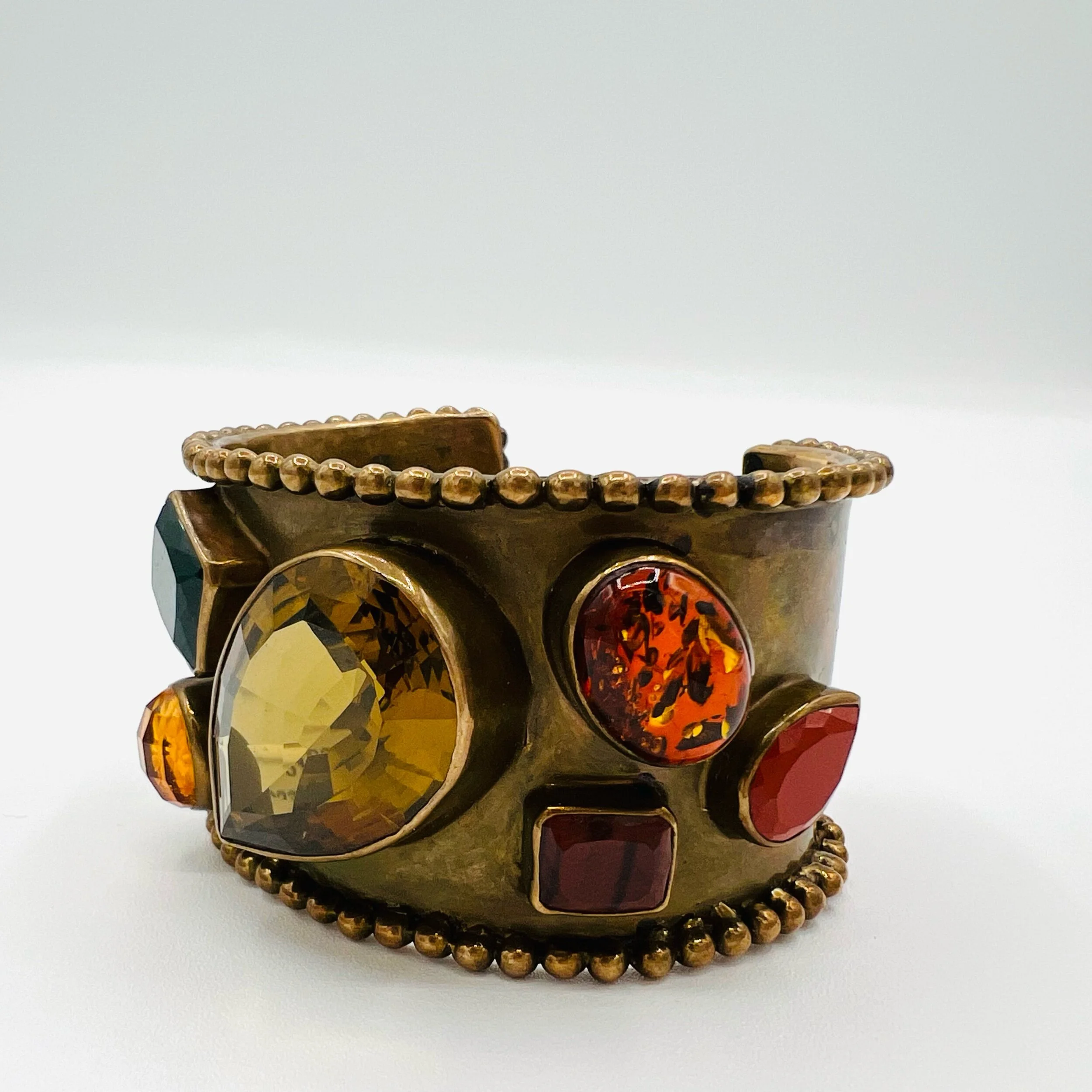 952AA891-BEDE-4C8C-9050-F5DC0499EAC4