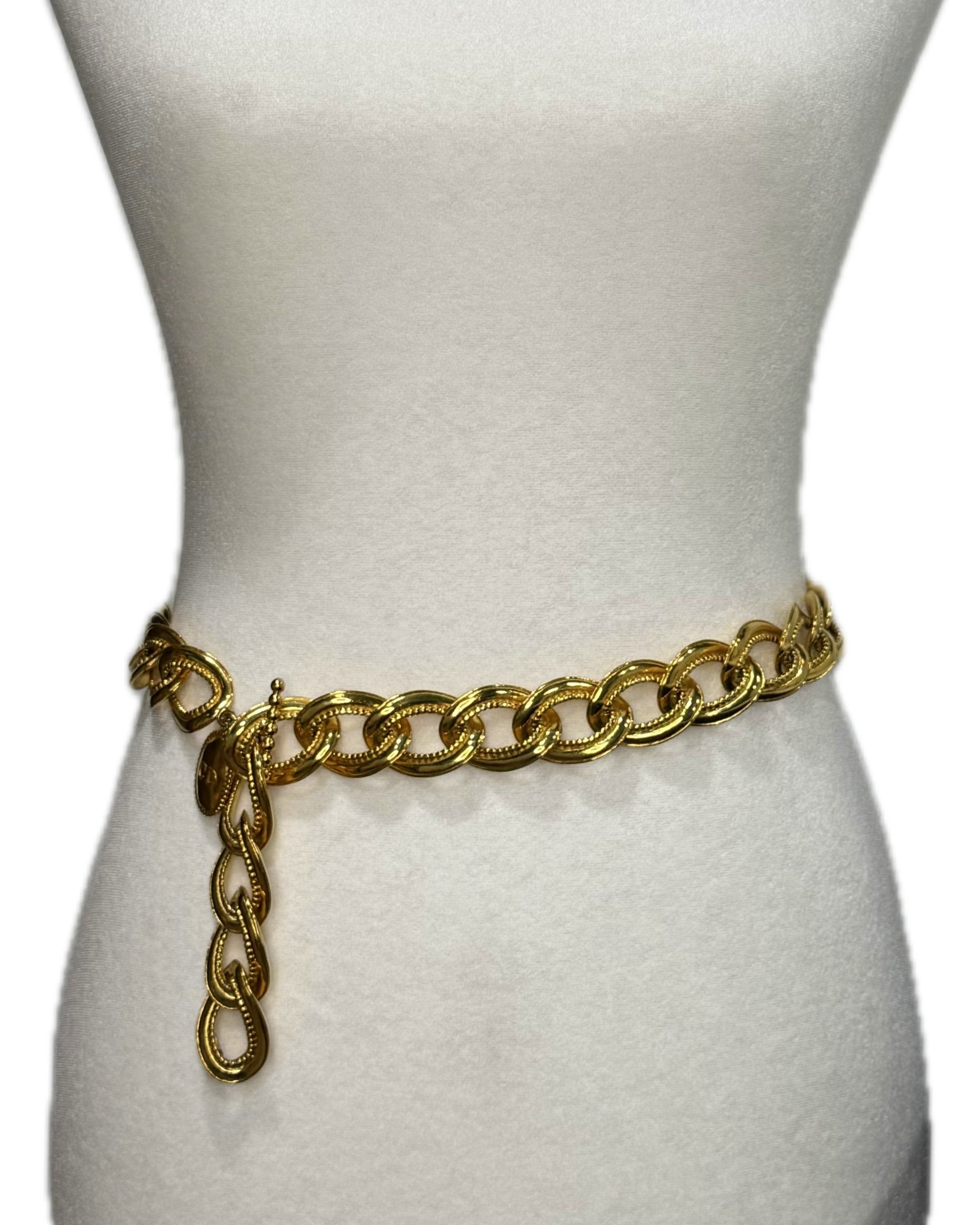 Vintage Chain Detail Belt Lot - Vintage Chanel Chain Belt main image 3