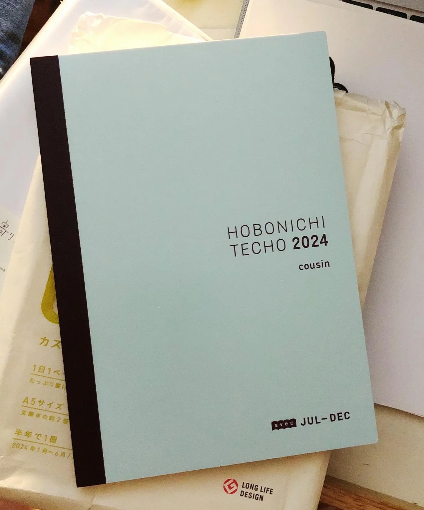 Getting this beaut set up today. ✨ I have LOVED being in the Hobonichi Cousin this year. I&rsquo;m not sure if I&rsquo;ll continue in the Avec next year but I will definitely continue to use the Cousin.