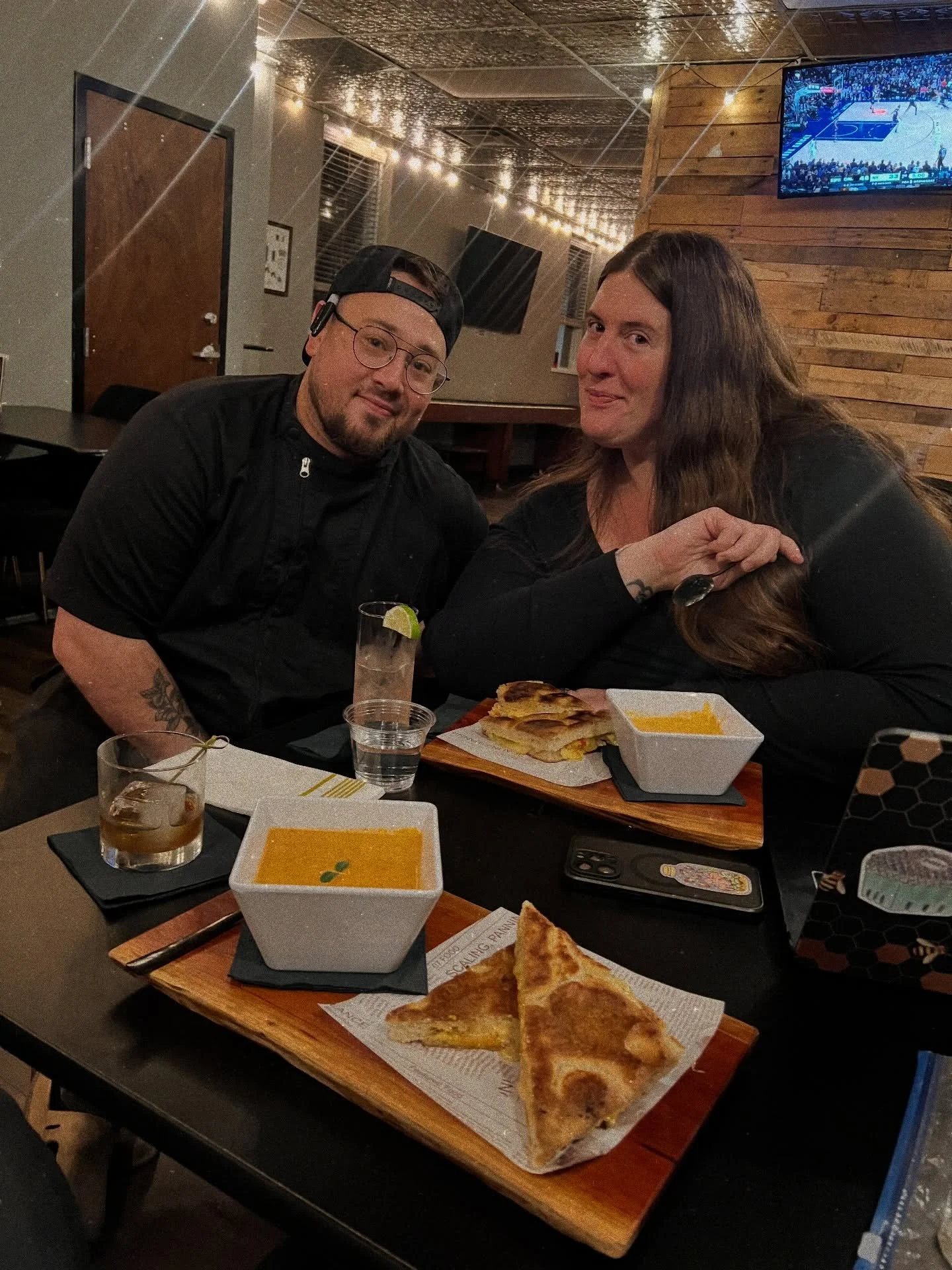 Art Caf&eacute; last night with a sneak peek of an upcoming announcement! Can you guess what&rsquo;s cookin&rsquo;? 😉🍽️