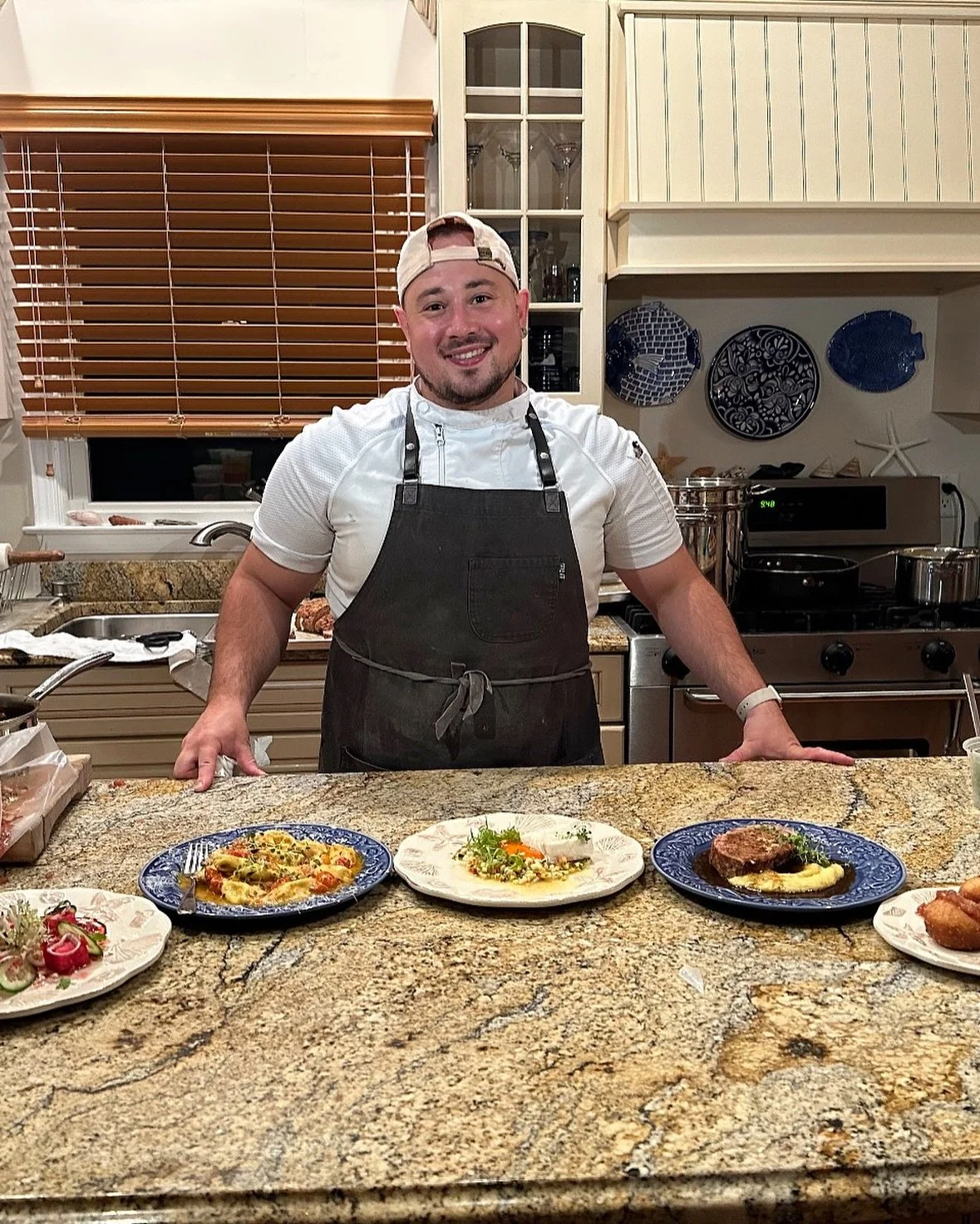 With our warmest cheer and delight, we introduce our new Chef in Residence&hellip; 🥁drum roll, please 🥁&hellip; @mattboffa of Ferrofiore👨&zwj;🍳🍽️🥪🎉 *scroll for deliciousness* 😋
Chef Matt&rsquo;s love for his craft and expertise is tasted in e