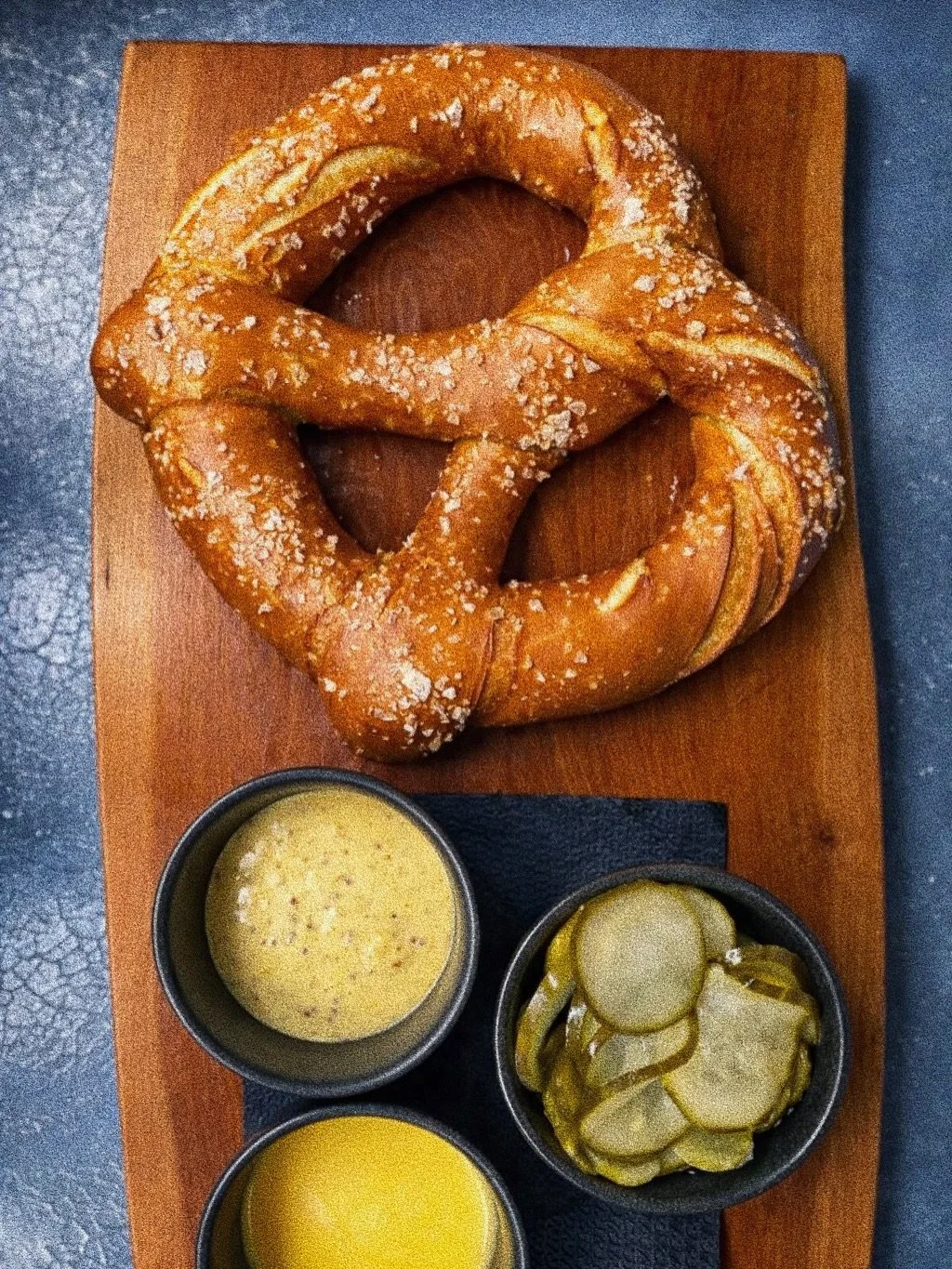 Mouth watering, make you dance in your seat type soft pretzels by @mattboffa at our Tasting Room 🥨