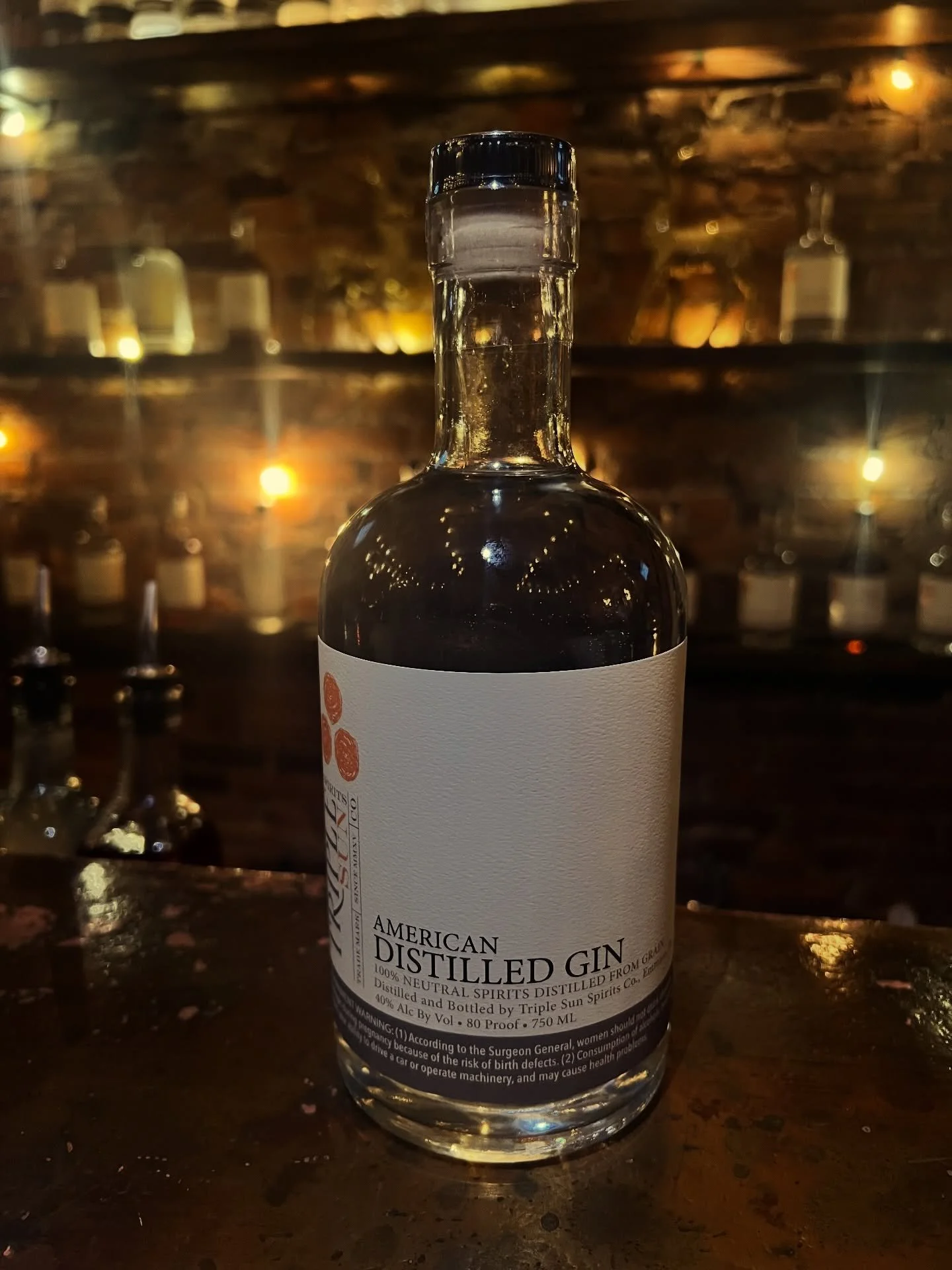 Our very own gin, available at your finger tips 🍸 Buy a bottle or grab a cocktail at our Newtown Tasting Room