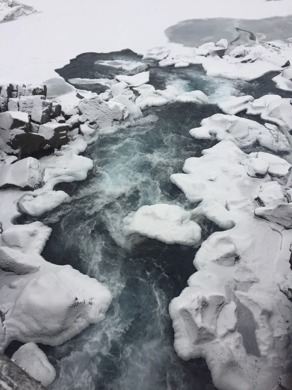 Winter Thingvellir.JPG