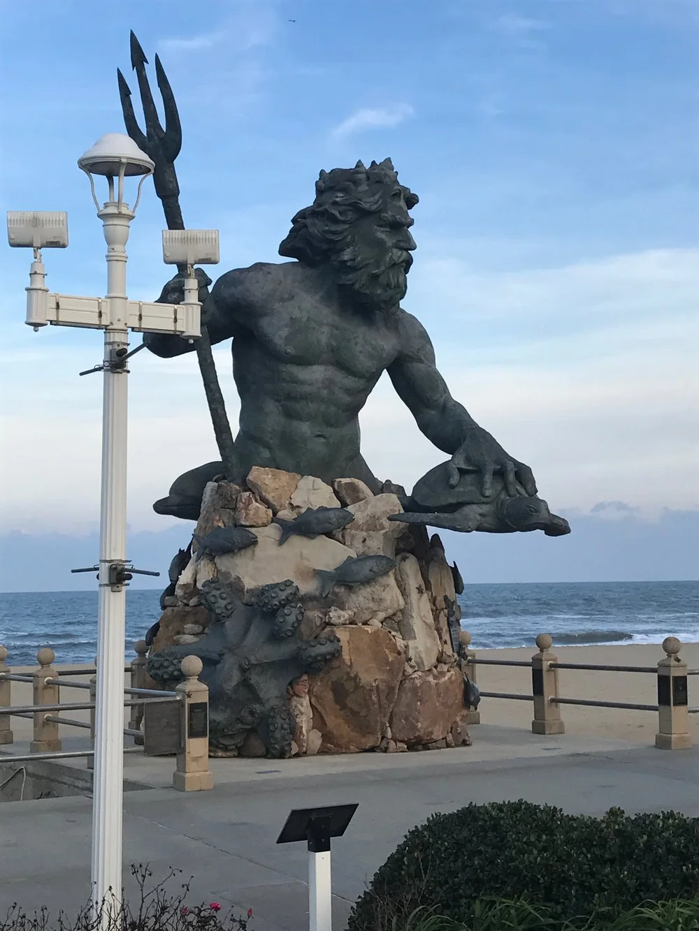 VA Day 2 - Blown Glass, Big Fish, and Bar-Hopping Comedy