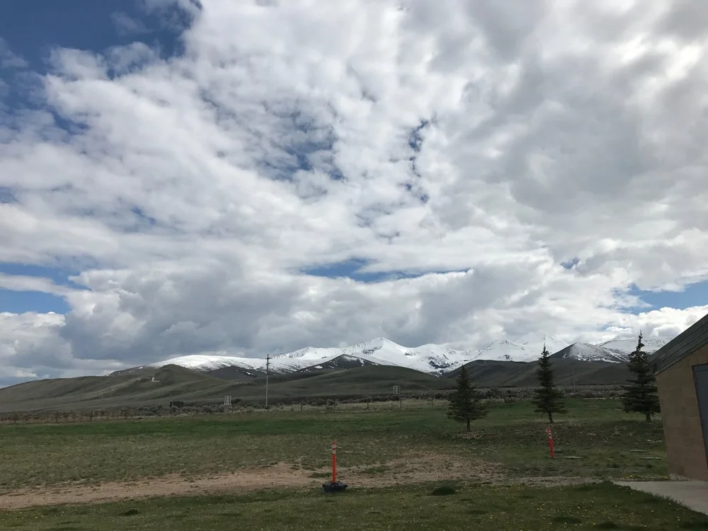 Montana Day 1(ish)- Big Skies, Bare Roads, and BBQ 