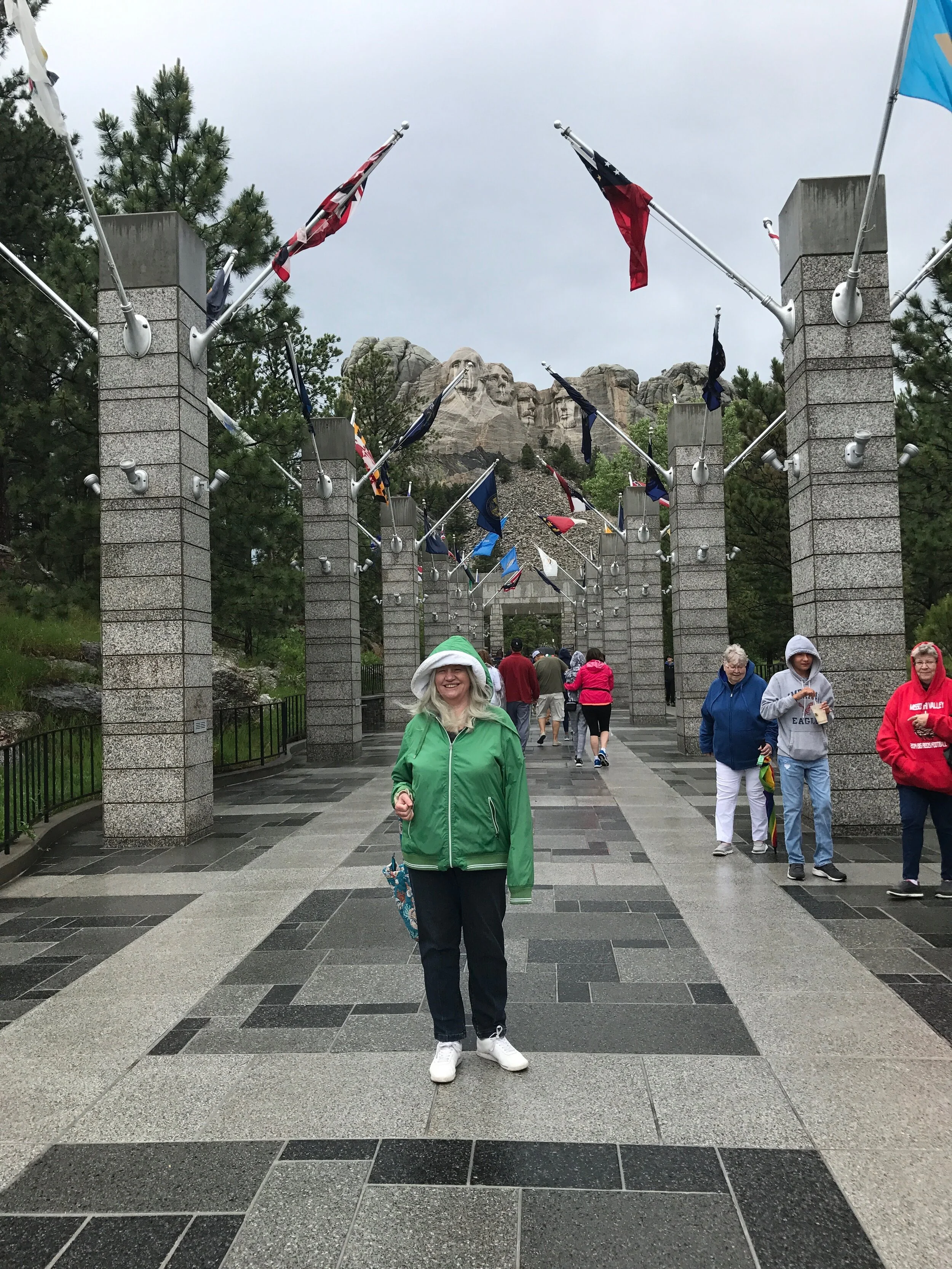 SD Day 2 - Wooden Chapels, Wind Caves, and World Leaders Carved in Stone