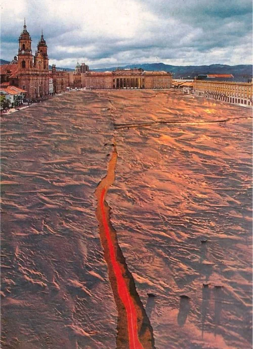 G. Zalamea. El Mar en la Plaza - Grieta con hielo y sangre.