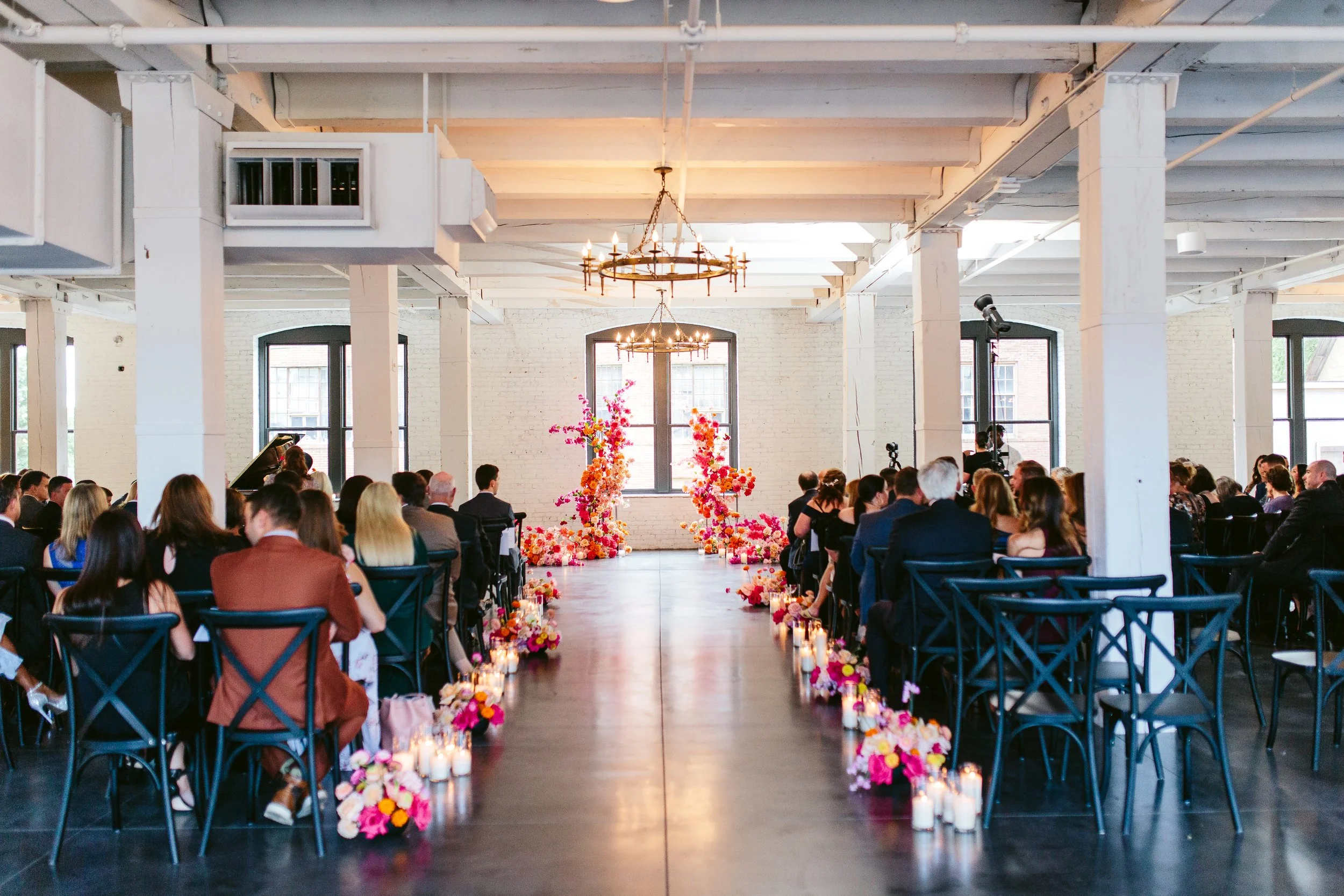 NicodemCreative-Adrianna+JohnWedding-Company251Aurora-519.jpg