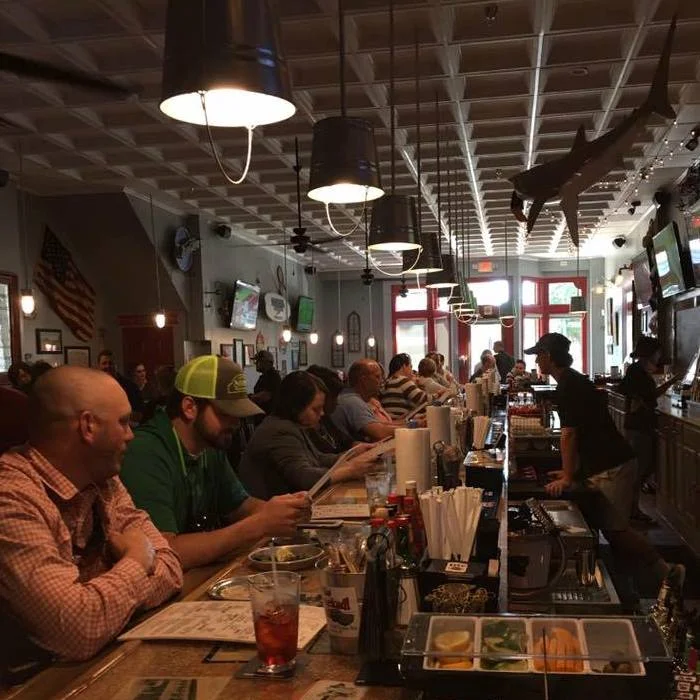 Compared to other seafood restaurant and sports bar franchises, Shuckin' Shack Oyster Bars occupy less retail space, require fewer staff members and our one-page menu keeps fresh inventory turning quickly!