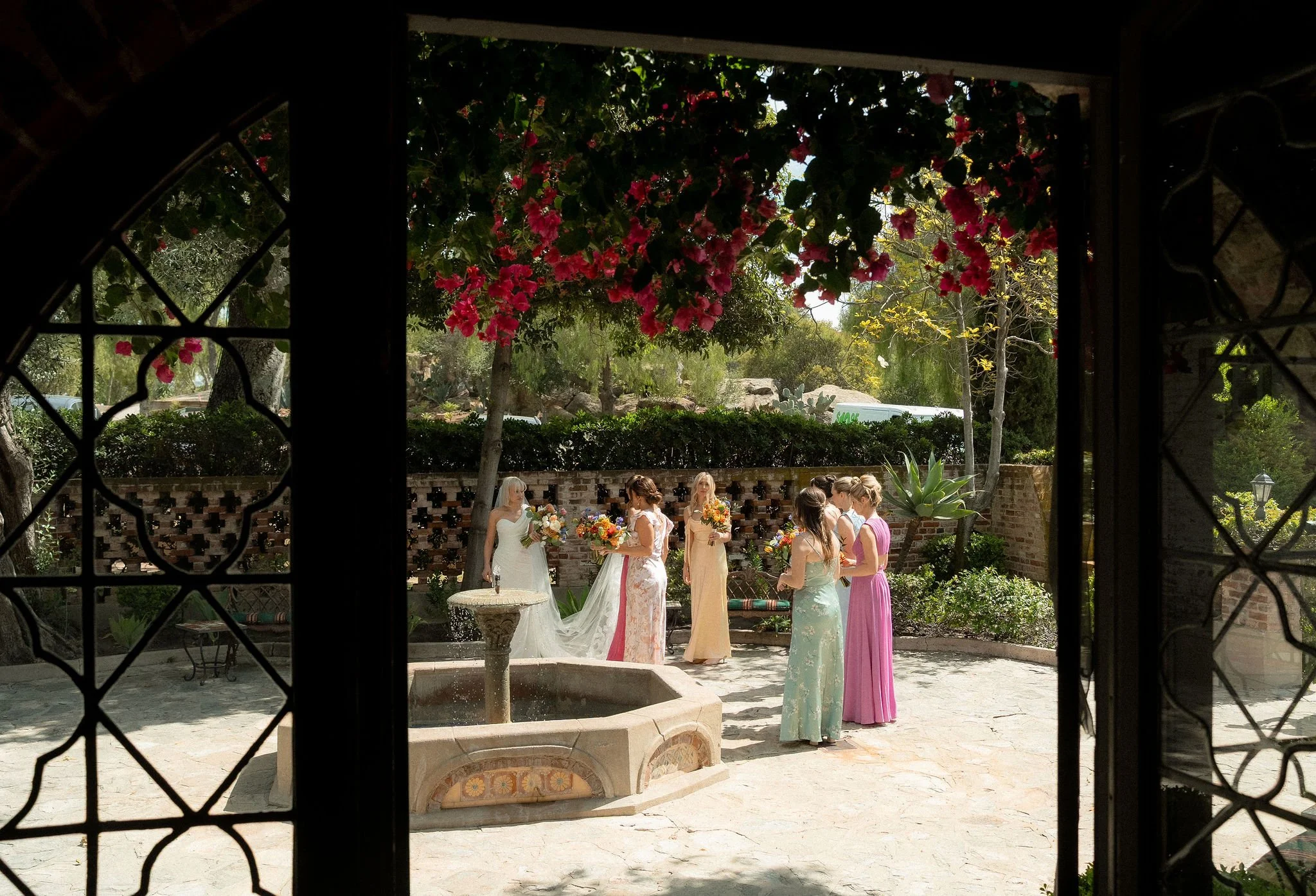 hummingbird-nest-ranch-wedding-courtyard-bridesmaids