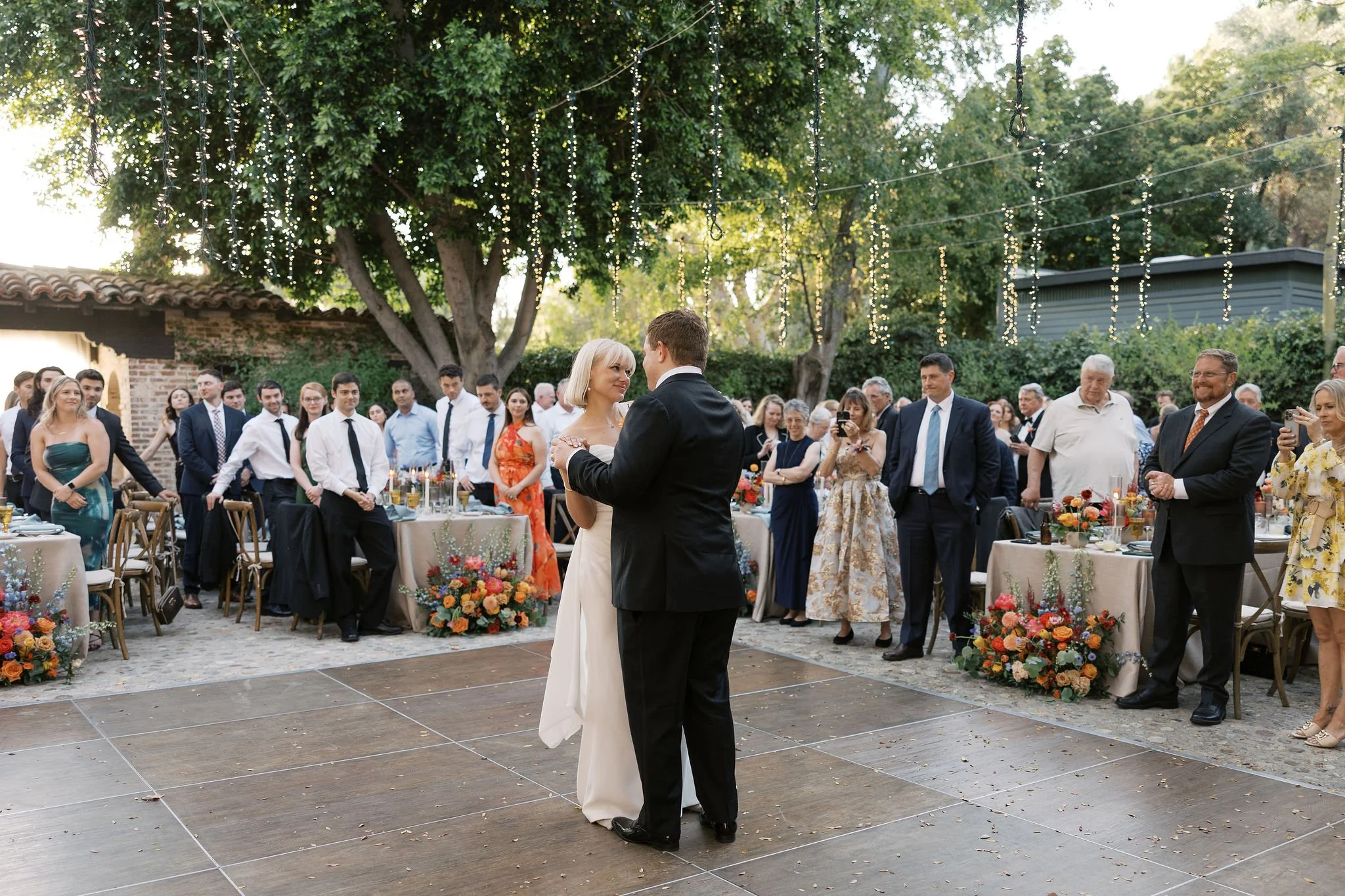 hummingbird-nest-ranch-wedding-first-dance