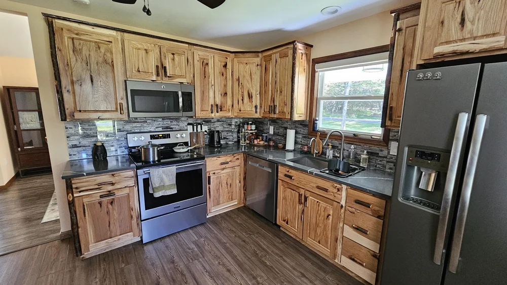 Hickory Cabinets Kitchen: Transform Your Space Elegantly