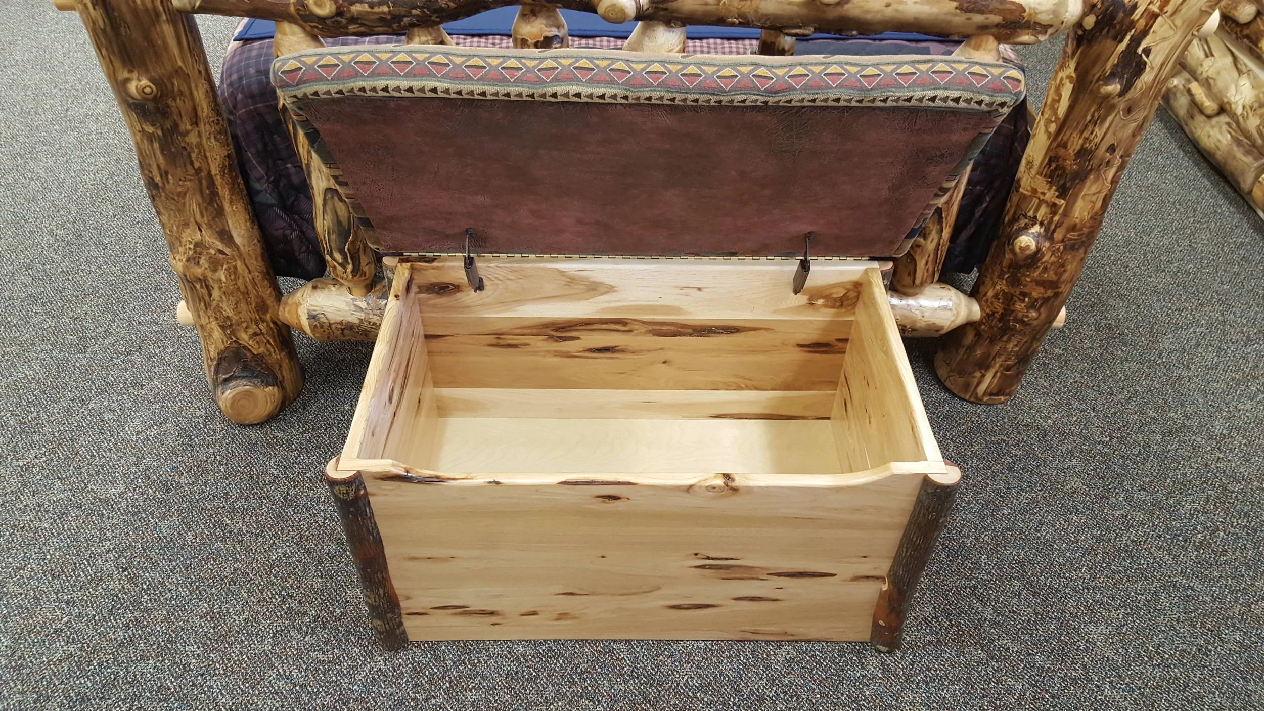 Blanket Chest (5).jpg