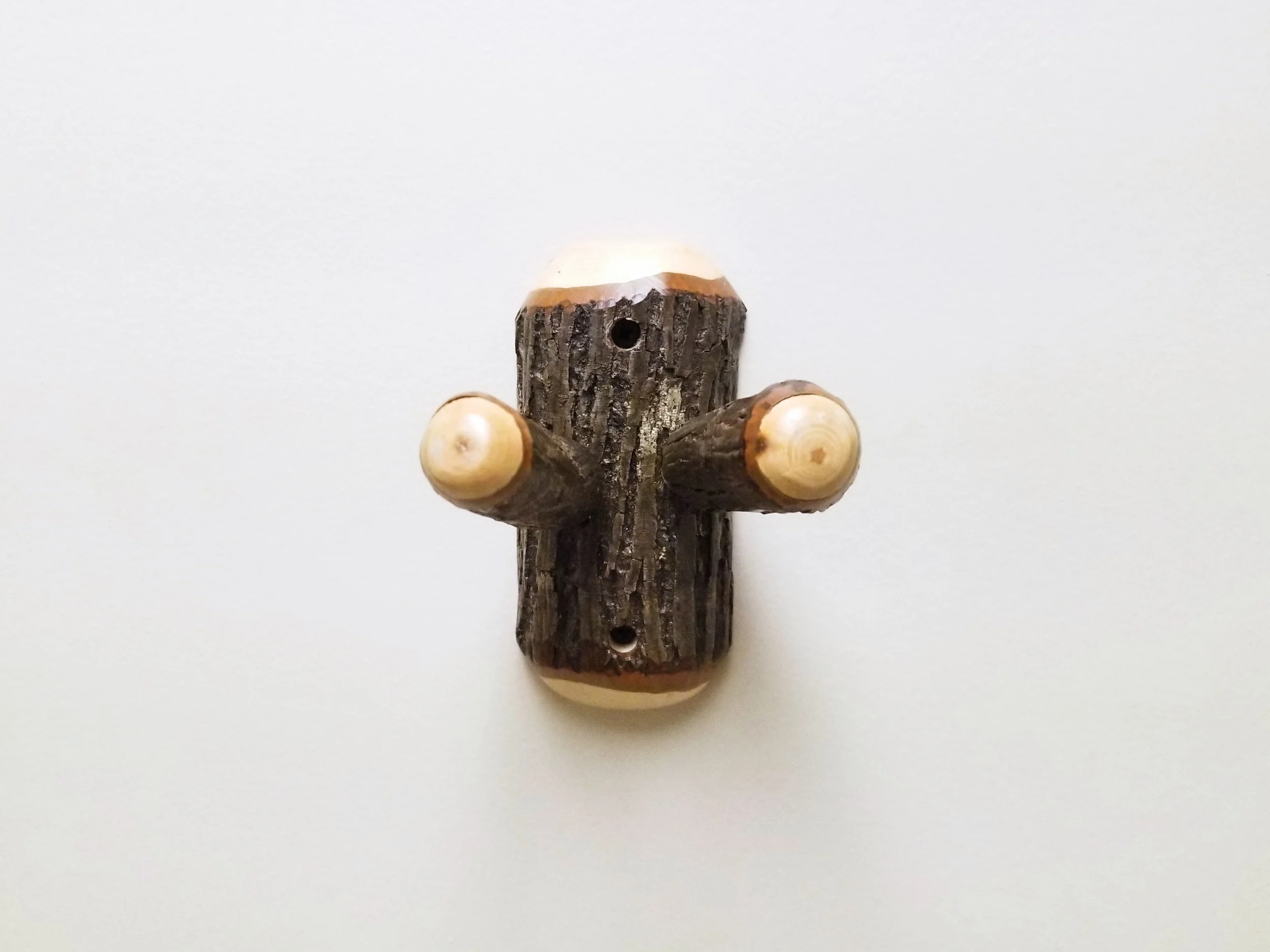 Hickory towel rack -1.jpg