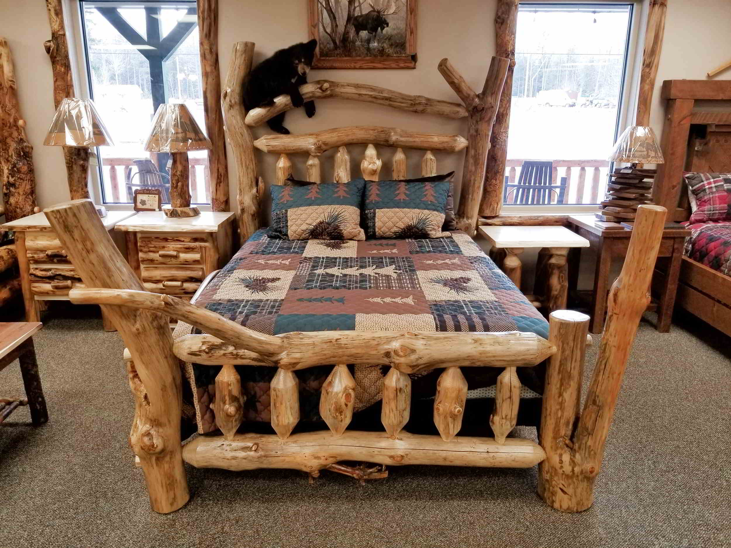pine bed-1.jpg