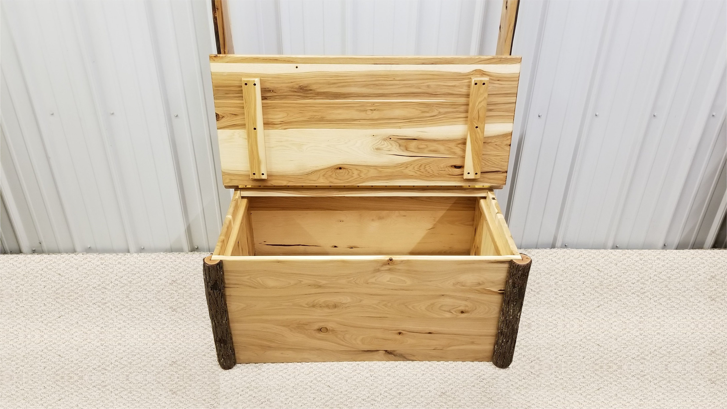 Hickory Hall Tree Bench — EZ Mountain Rustic Furniture