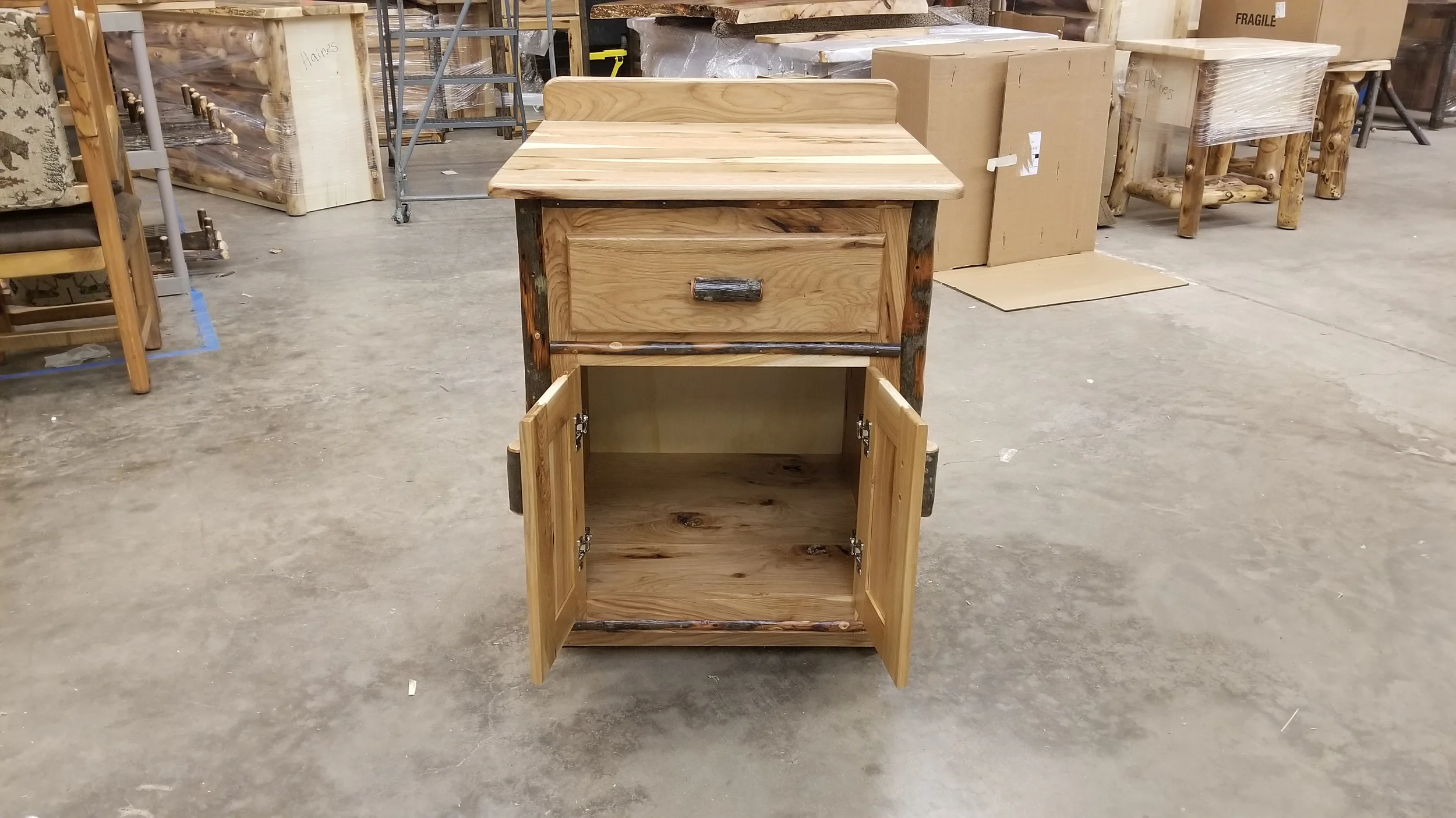 Hickory Vanity 2 Door 3-1.jpg