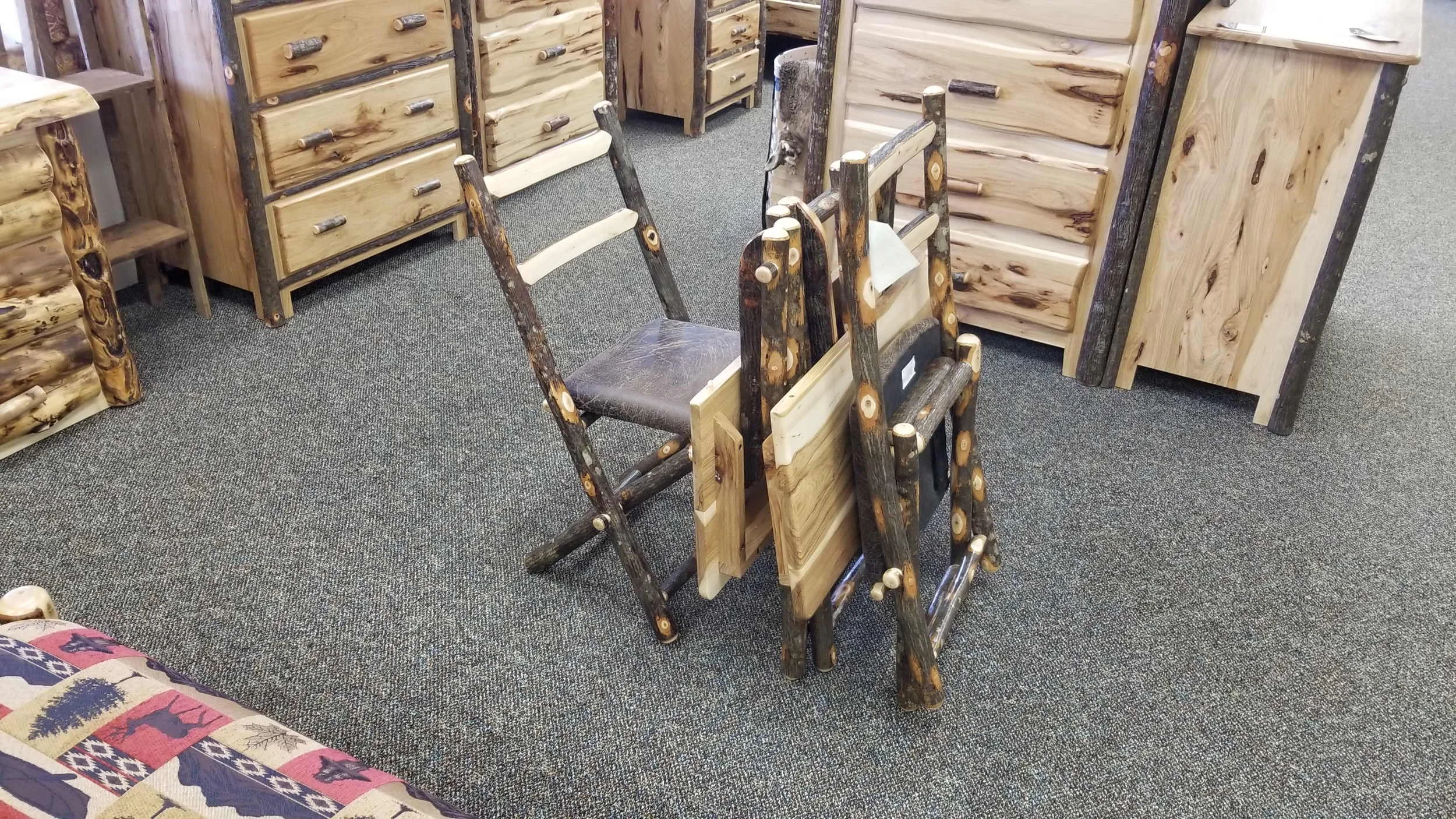 Hickory Folding Table Set 5-1.jpg