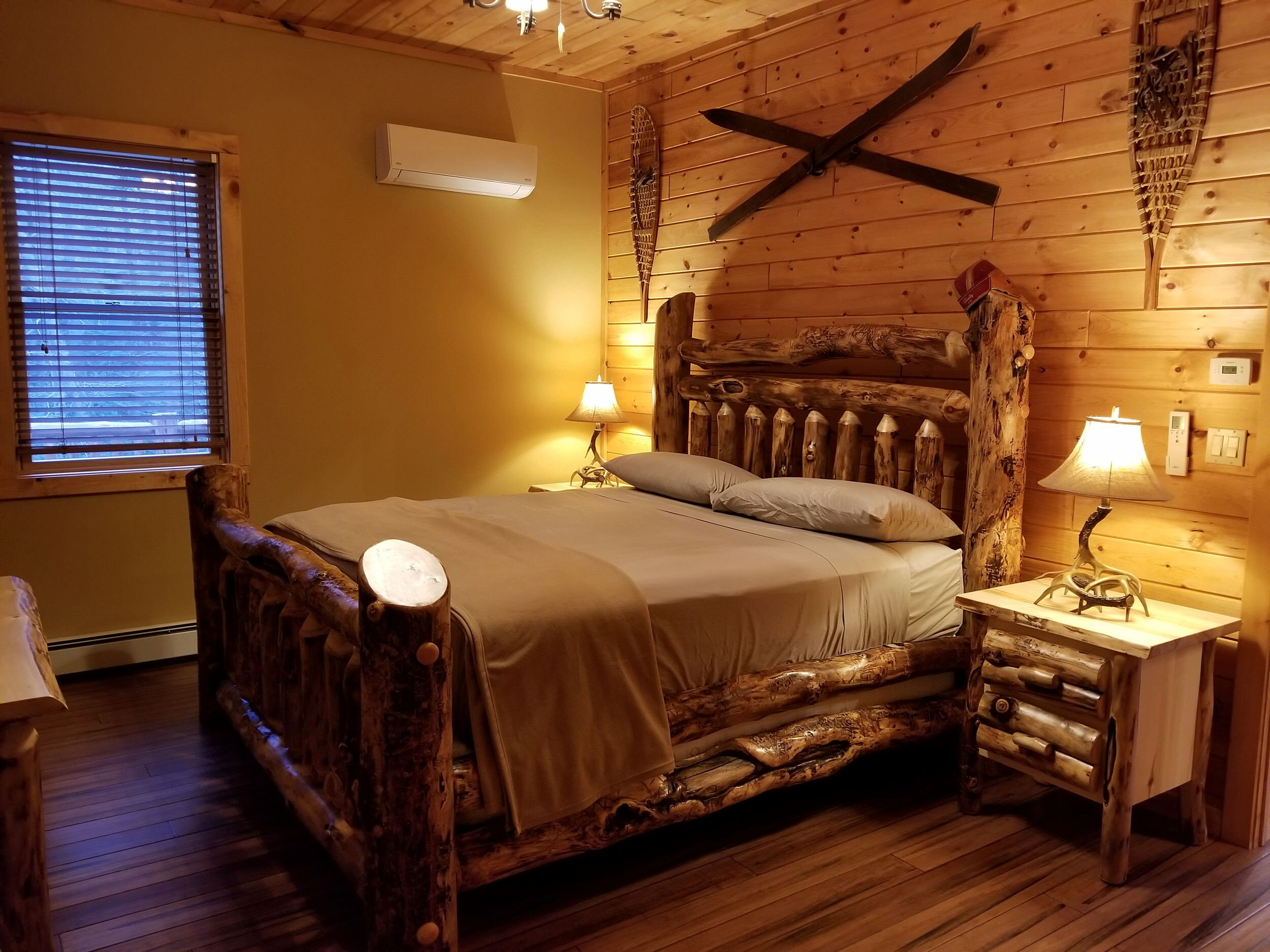 Big Pocono Lodge Bedrooms (6) (2019_07_09 20_40_46 UTC).jpg