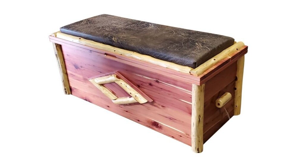 Red Cedar Padded Blanket Chest