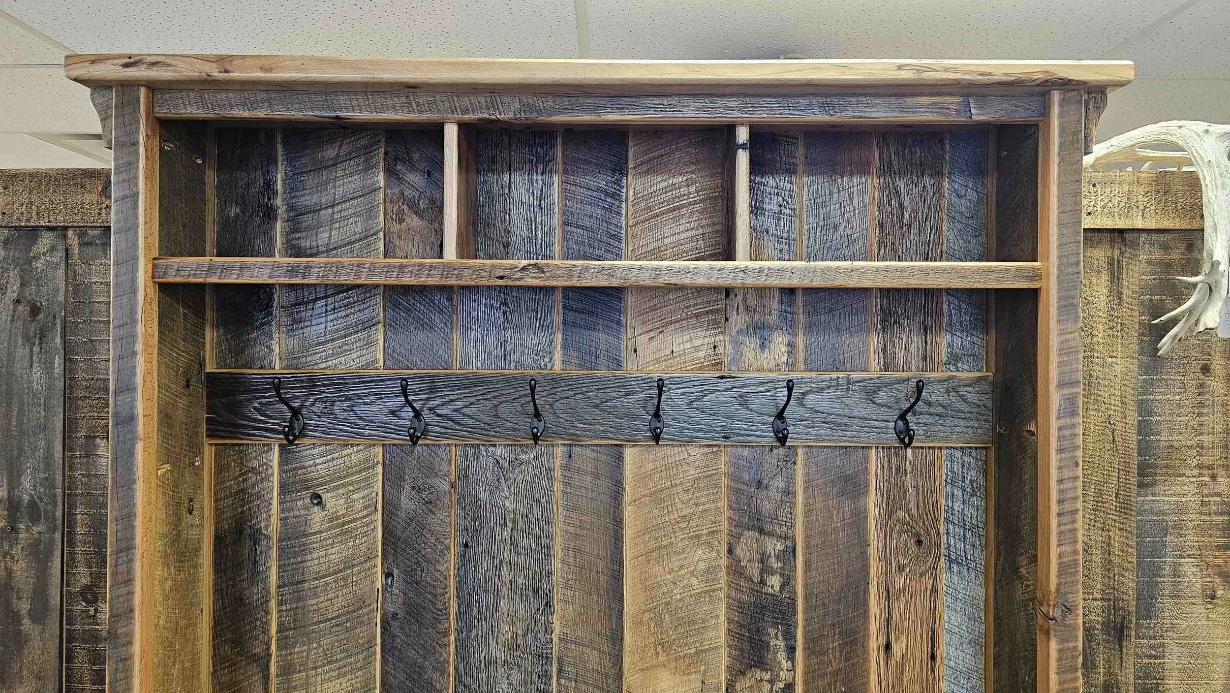 Barnwood Hall Tree Bench — EZ Mountain Rustic Furniture