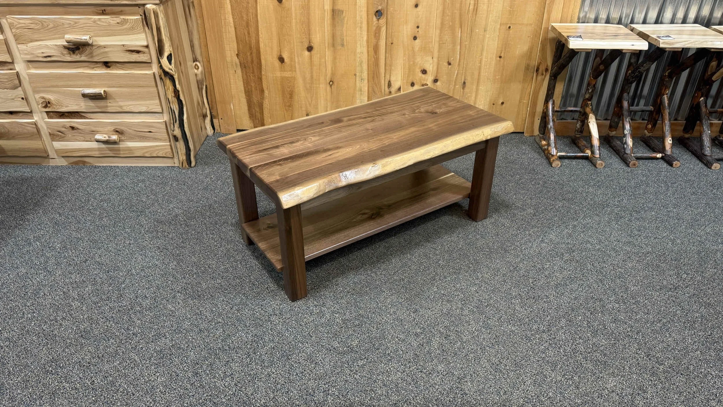 Black Walnut Heratige Coffee Table (2).JPG