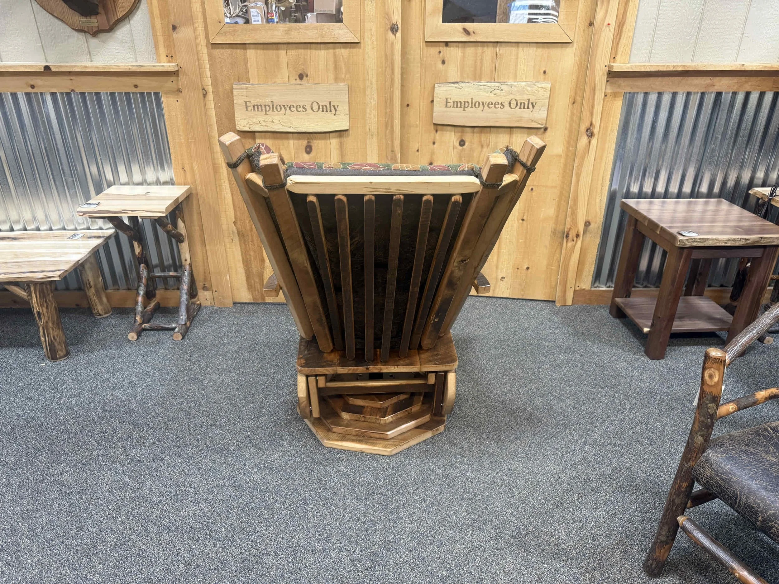 Barnwood Swivel Glider (2).JPG