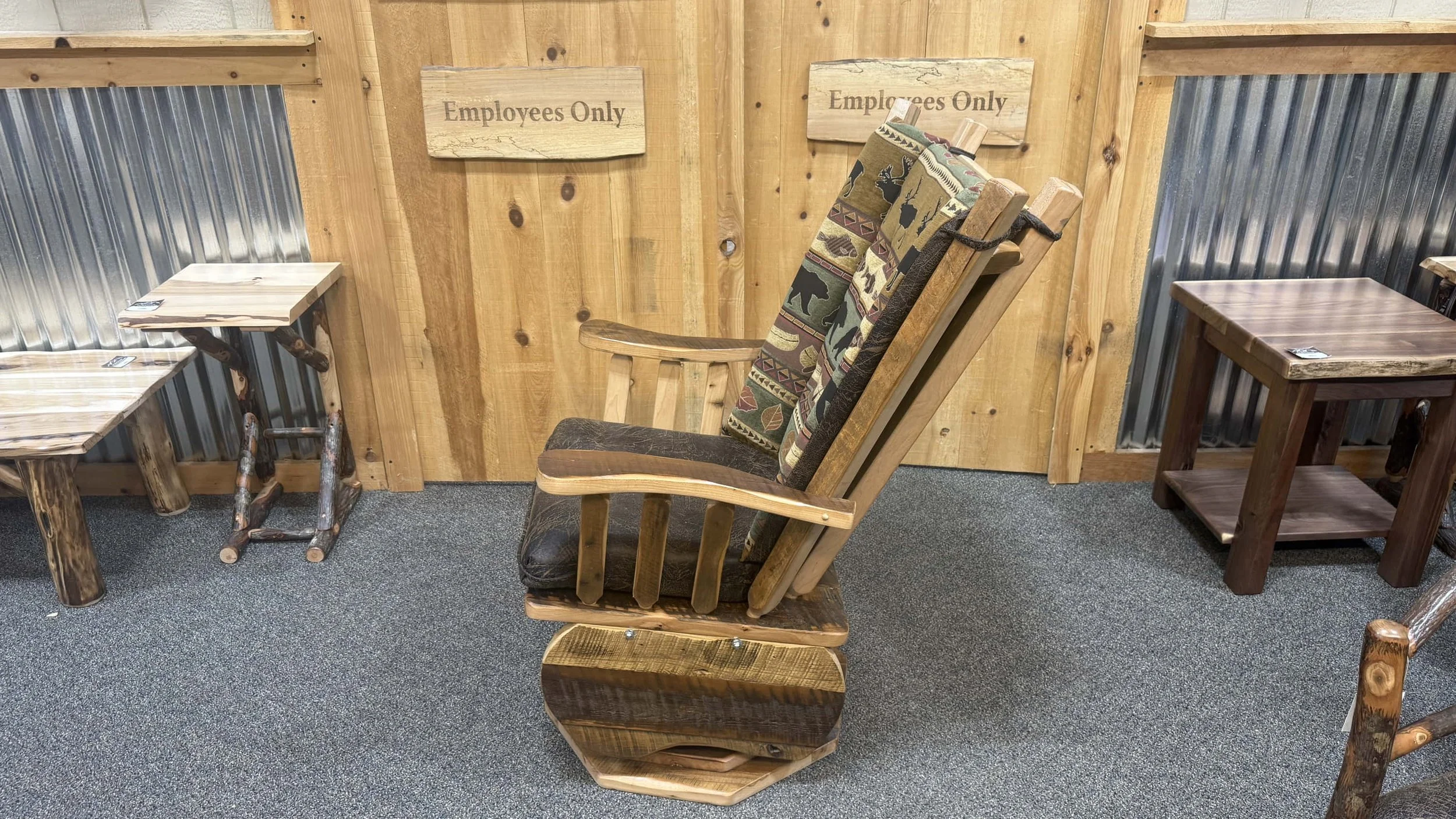 Barnwood Swivel Glider (1).JPG