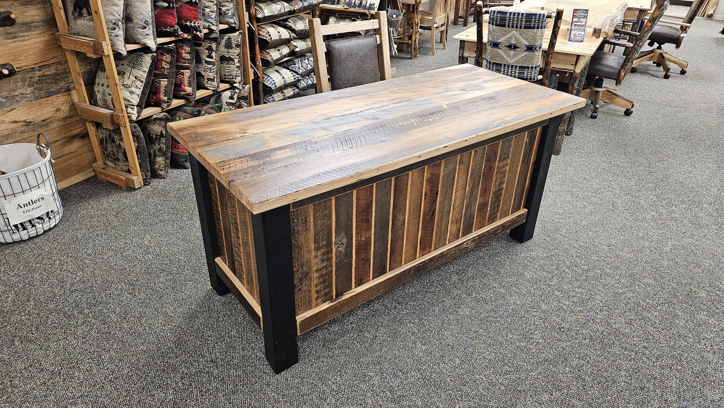 Barnwood Desk (6).jpg