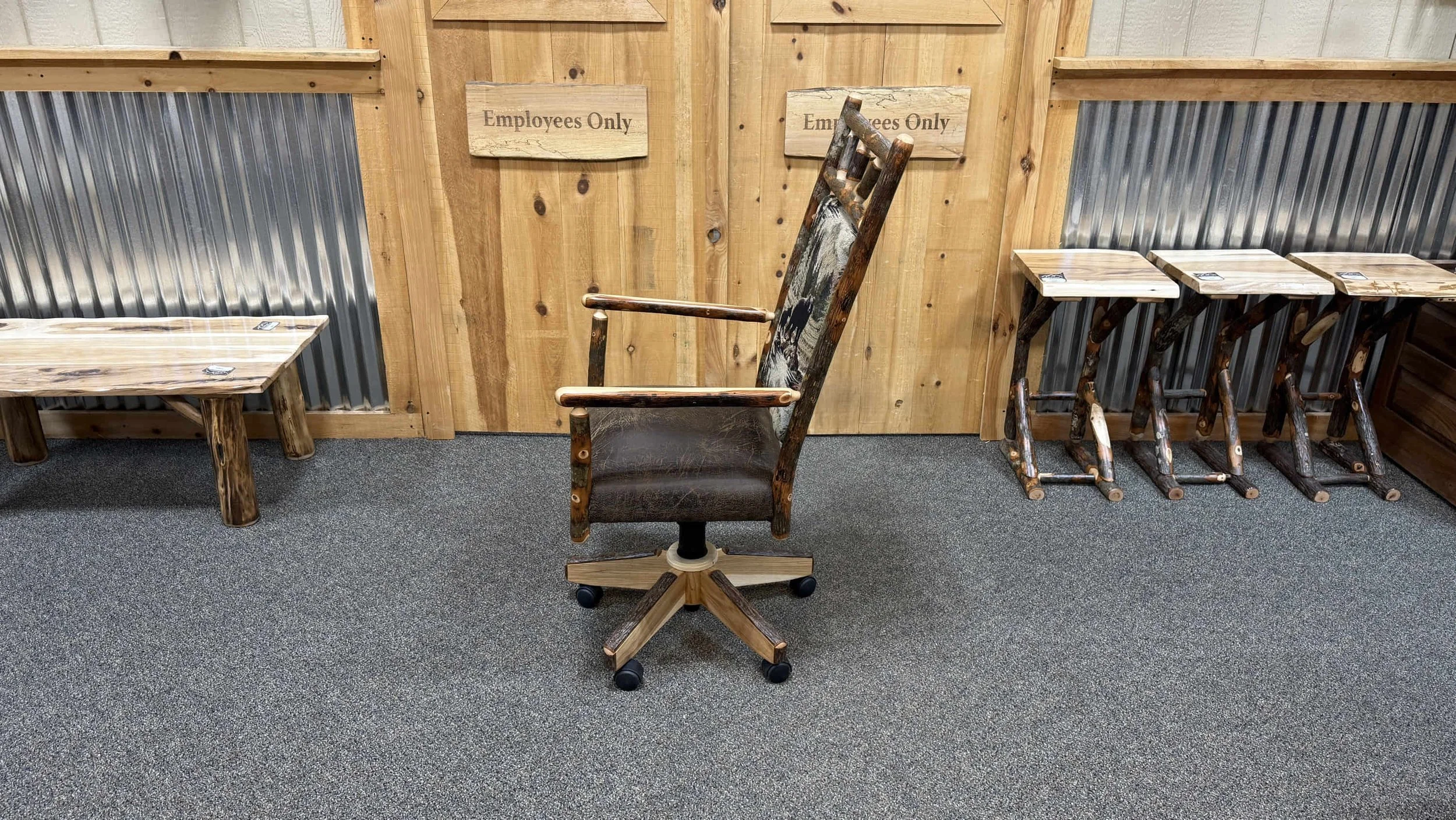 Hickory Tall Back Office Chair (3).JPG