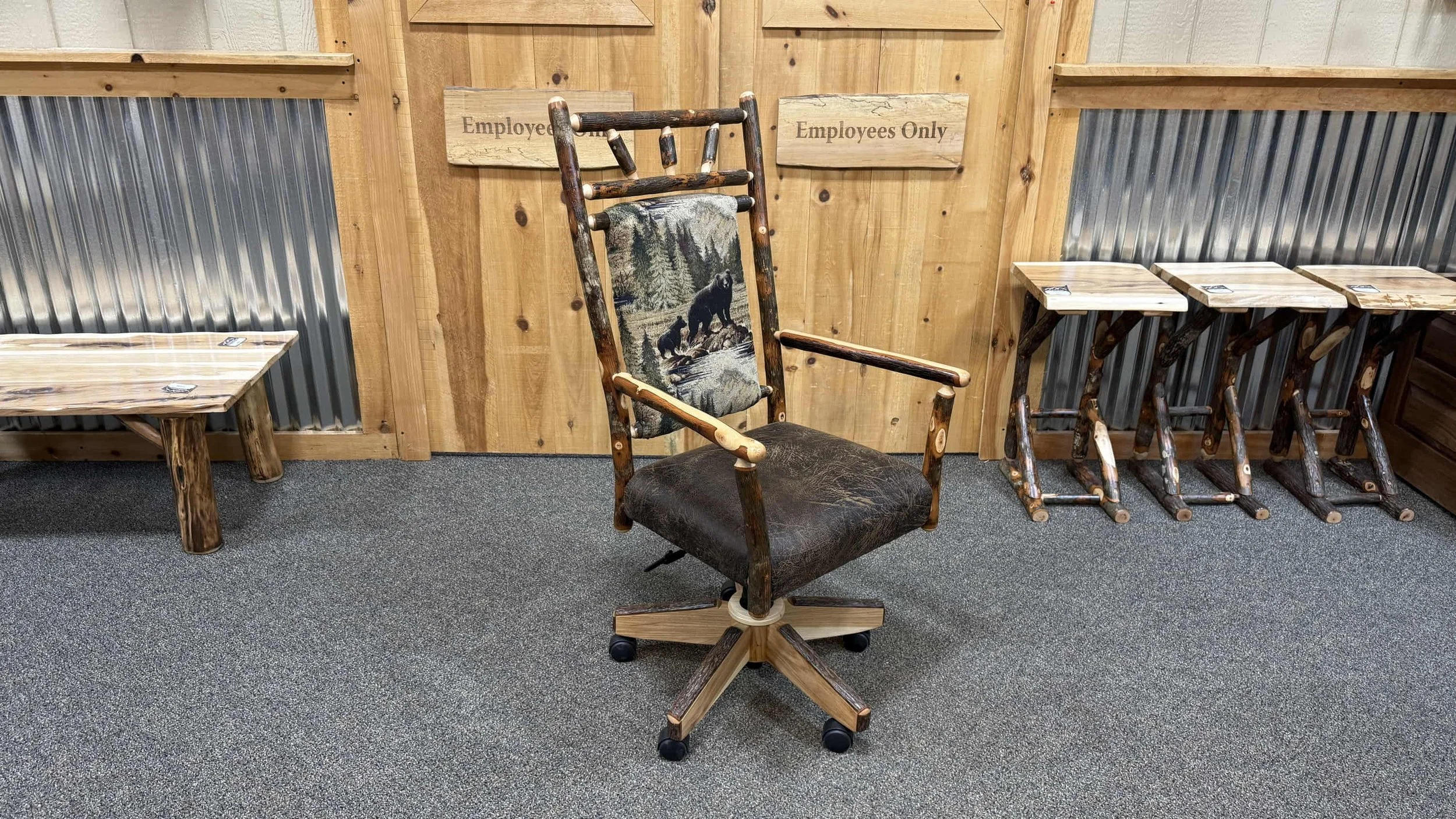 Hickory Tall Back Office Chair (5).JPG