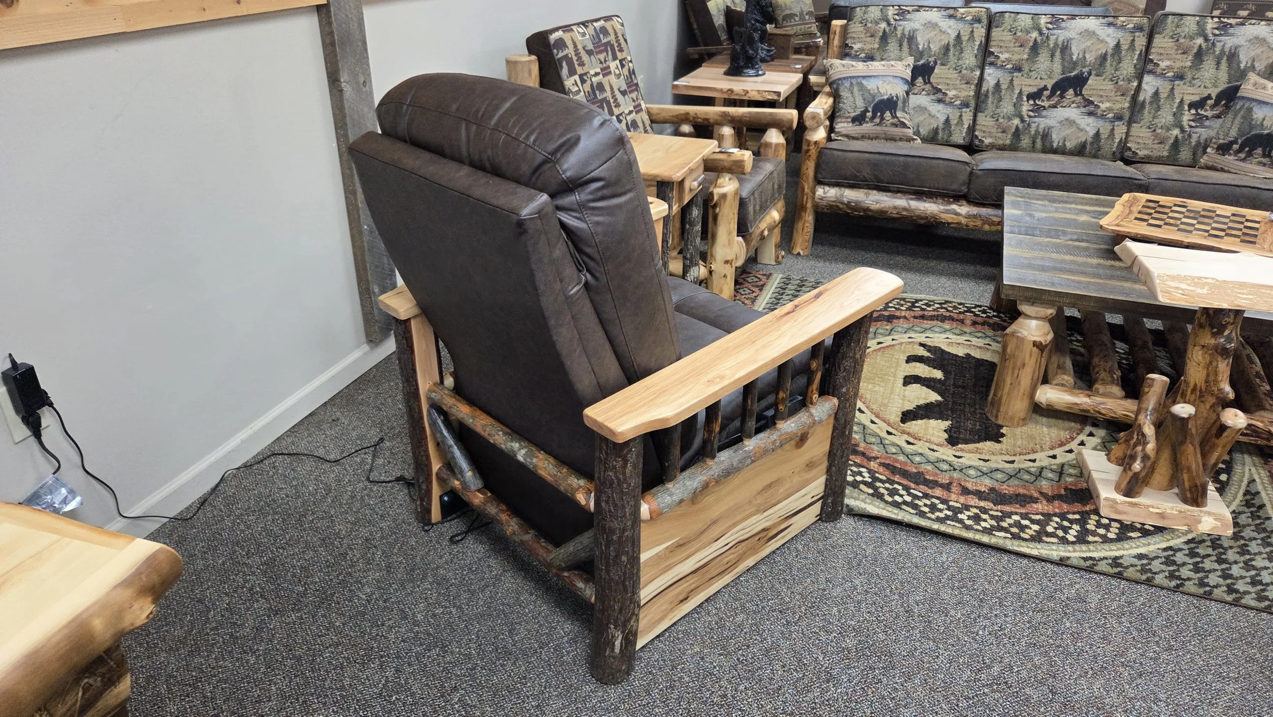 Hickory Power Recliner (1).jpg