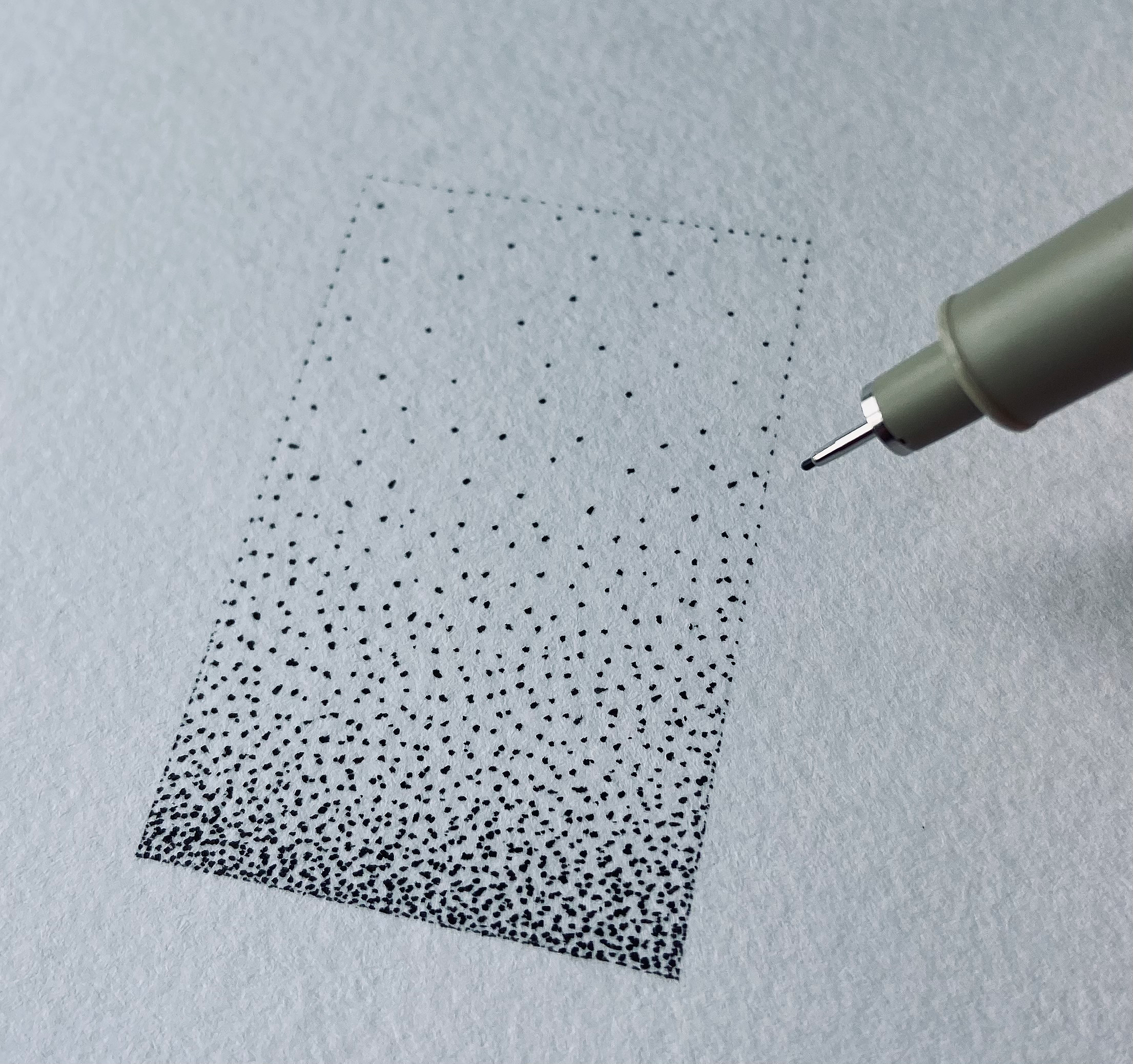 How To Use A White Pen: 10 Tips and Tricks for Beginner Artists