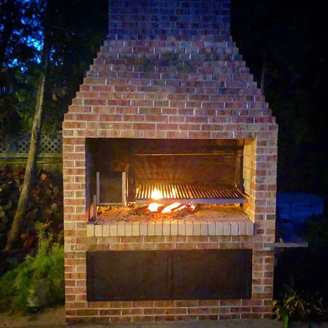 We had some requests to show our demo base Parrilla set up with our grill insert. So this one’s for you @a_j_s_r_m_k
Grill insert inside is our Grande size. It was our first prototype and still going strong in @eduardopentz original design. .
.
.
.
#grillthisway #gauchogrills #parrilla #argentinegrill #outdoorcooking #homechef #grill #grillmaster #outdoorliving #outdoorkitchen #woodfired #brasero #bbqgrill #prototype