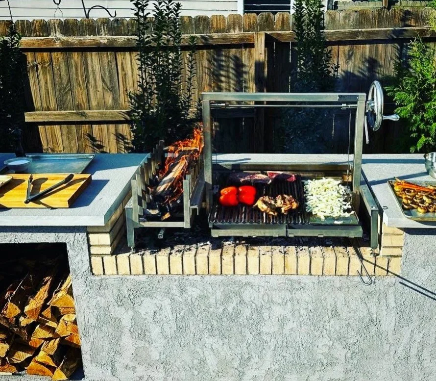 Medium Grill Insert - Side Brasero -Fire Brick Base
YES!!!
.
.
.
#gauchogrills #argentineangrill #luxurybackyard #homechef #builttolast