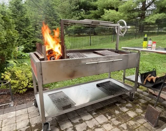 Firing up the Argentum 60 Large with Brasero. A Stainless Steel Argentine Grilling Beast. 
.
.
.
#gauchogrills #premiumgrill #grillingmachine #grillforlife #woodfiredgrill