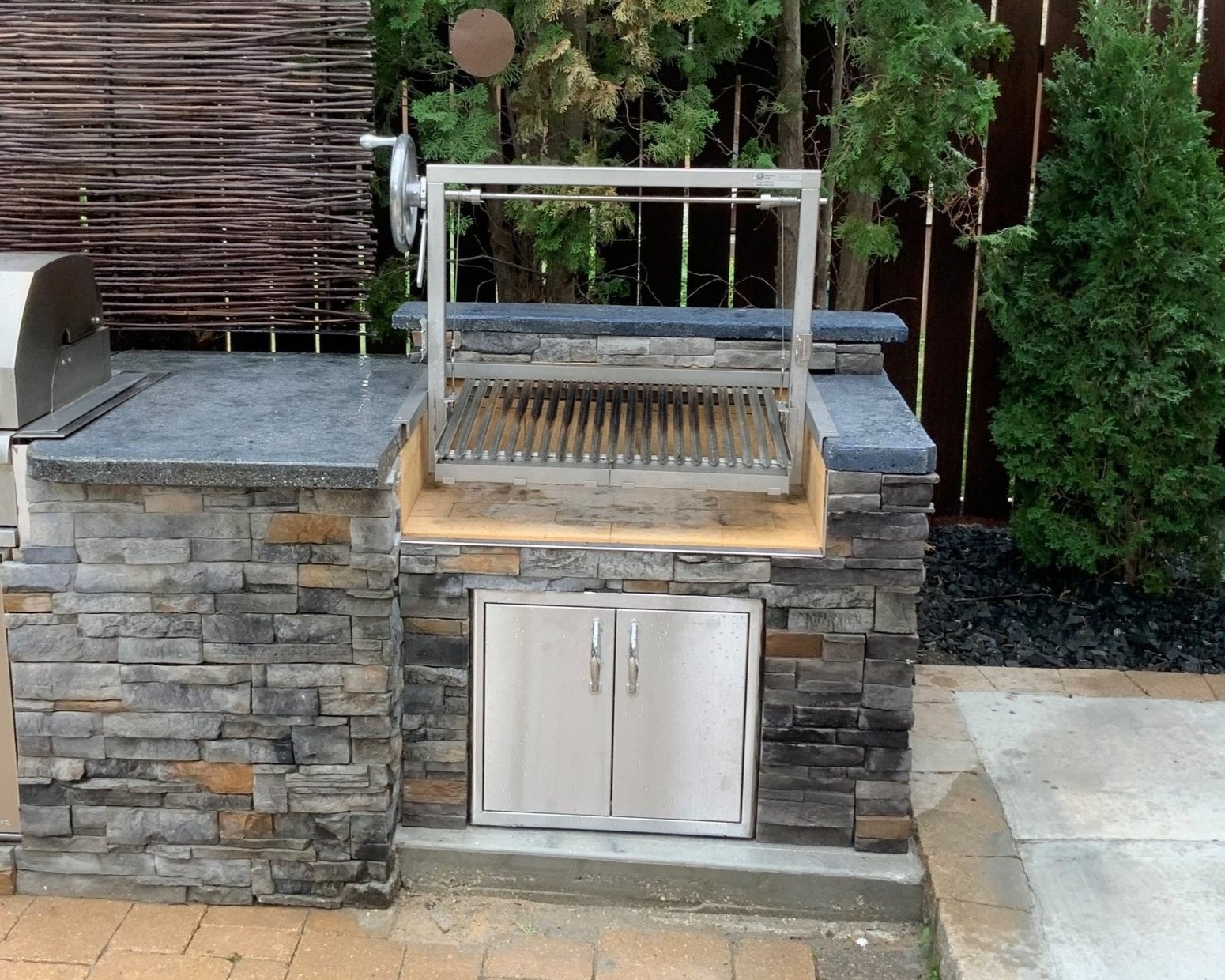 Argentine Grill with Refrigerator Storage