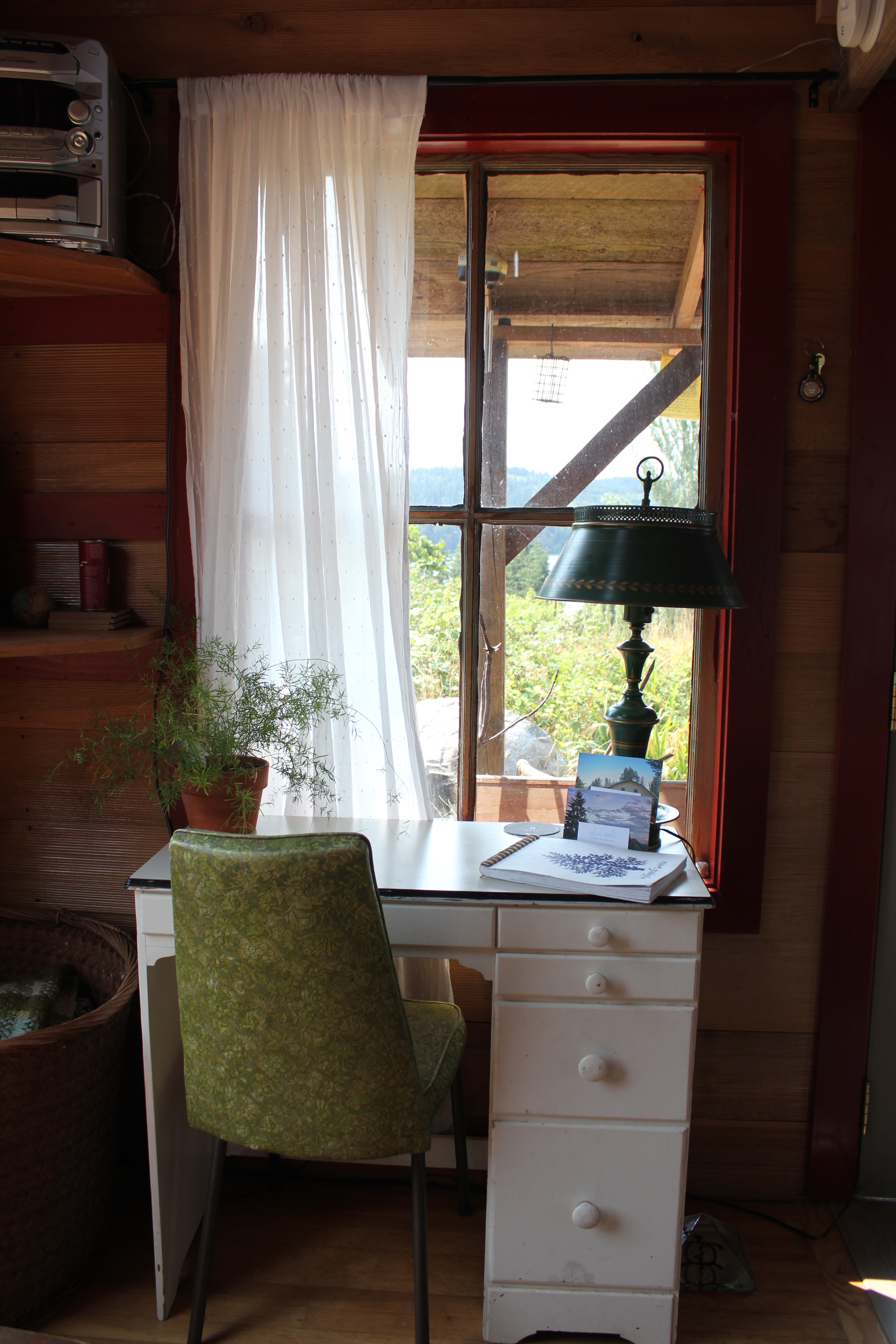 rustic cabin work desk decor plum nelli.JPG