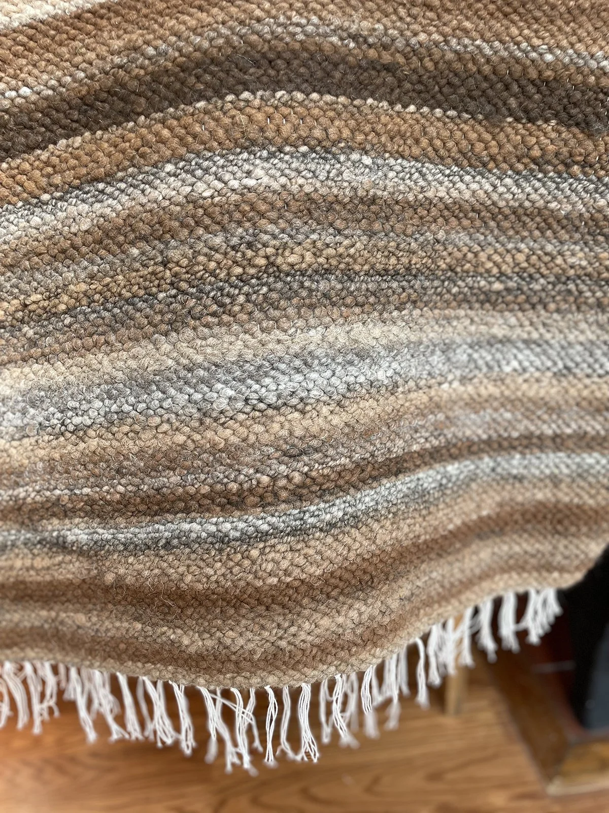 32x52 detail.jpg